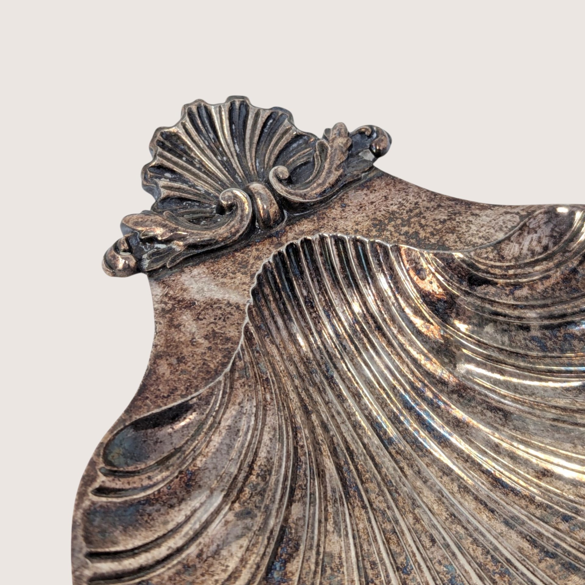 1970s Sheffield Design Silver Plated Shell Shaped Dish