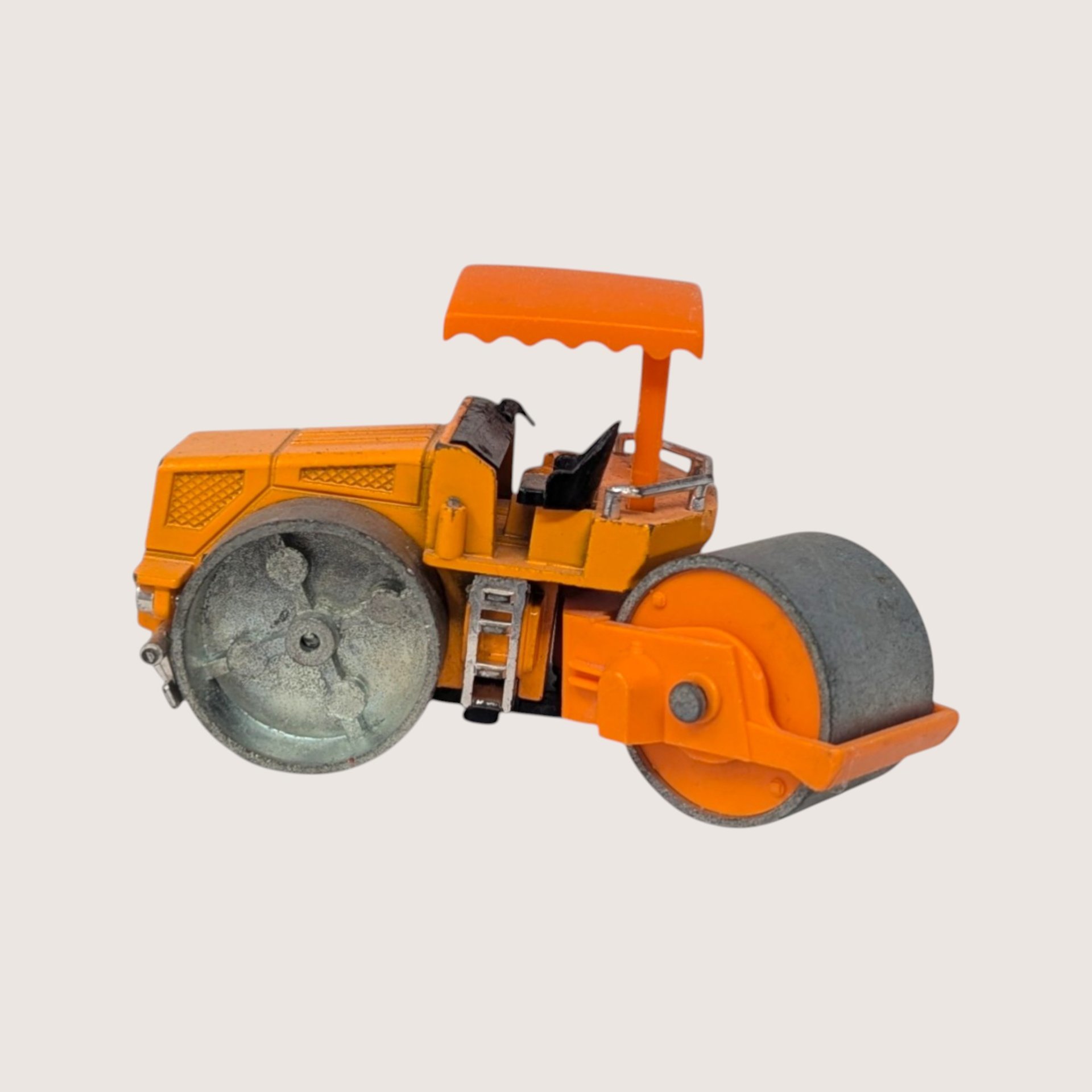 1970s Shinsei Cox Mini Power Sakai Macadam Roller