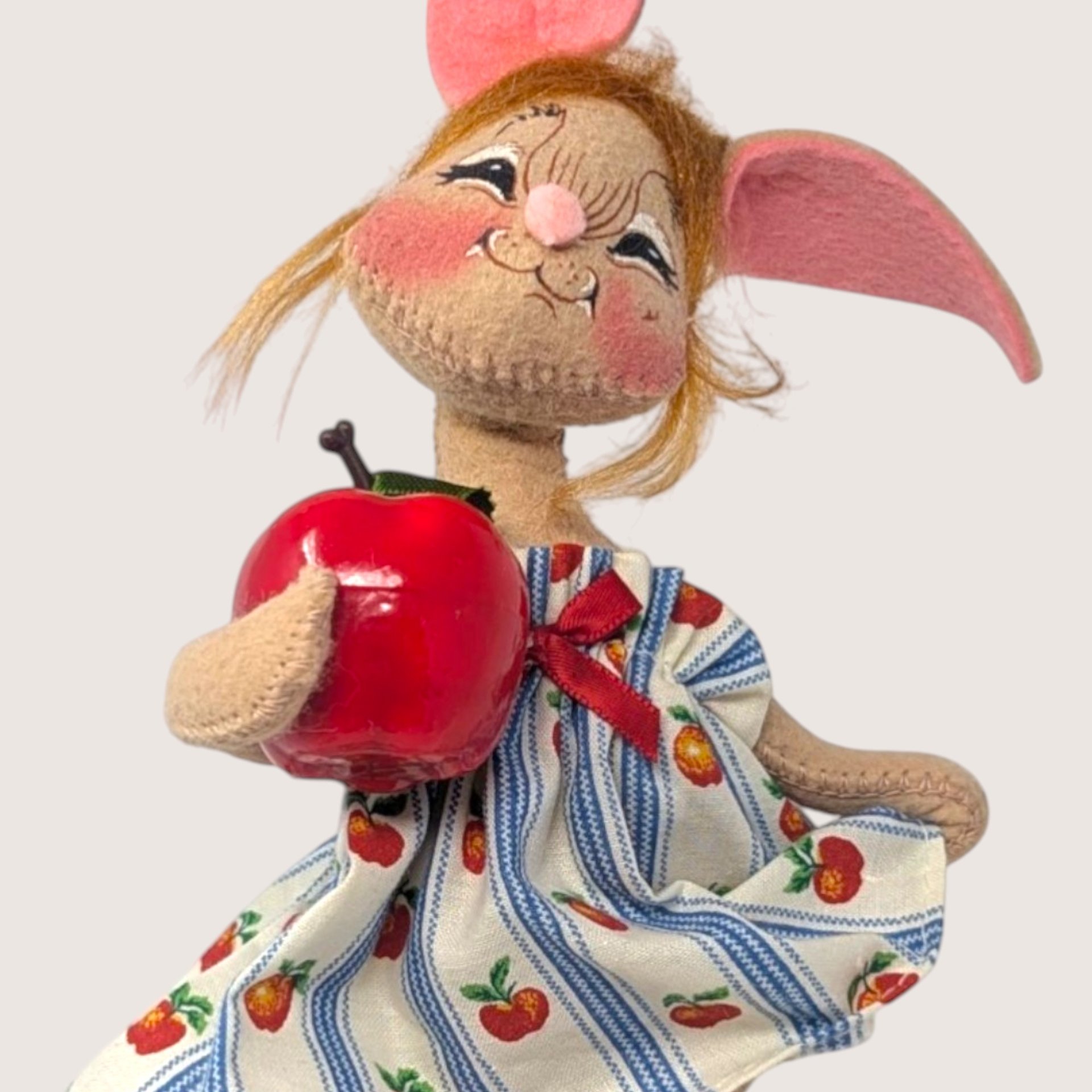 1995 Annalee Country Girl Bunny Figure