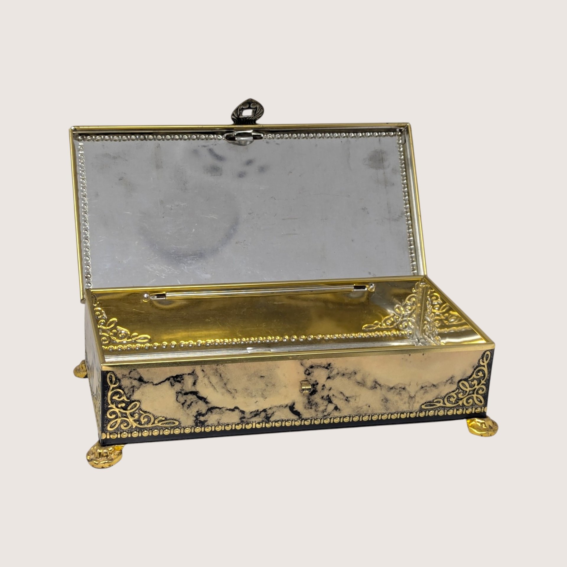 Vintage Jamin Faux Marble Renaissance Scene Candy Tin