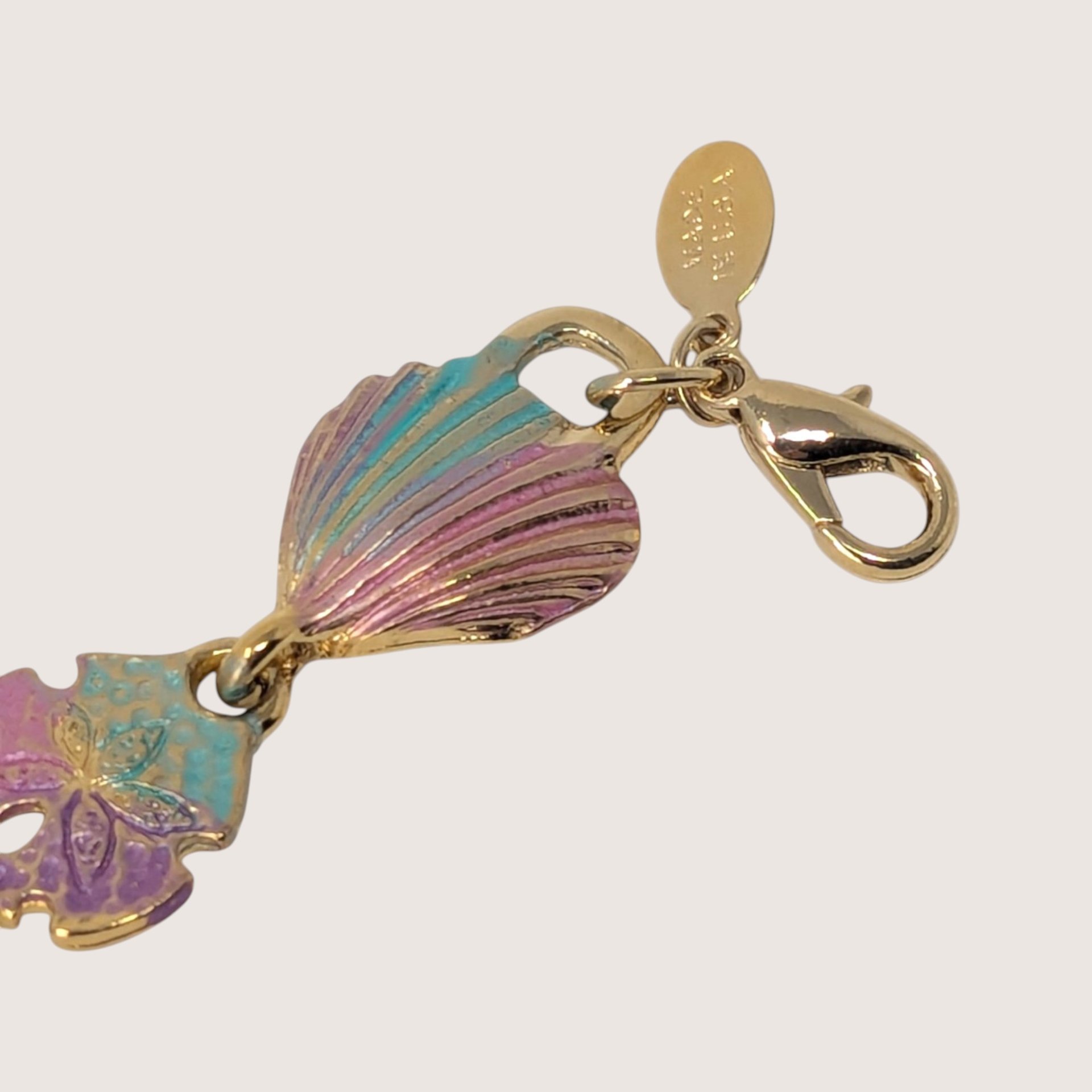 Vintage Gold Tone Enamel Starfish And Shell Link Bracelet