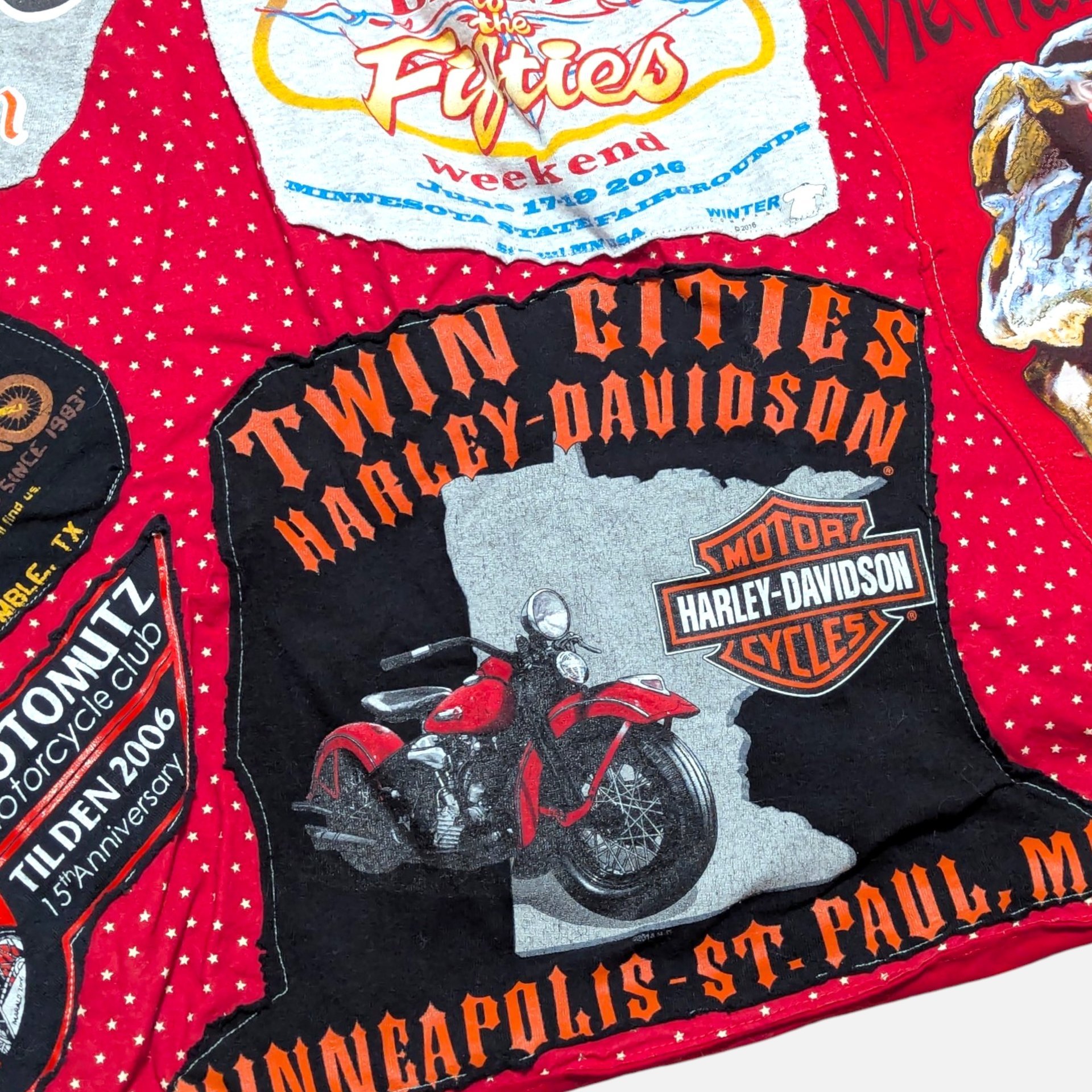 Vintage Handmade Harley Davidson Graphic Tee Throw