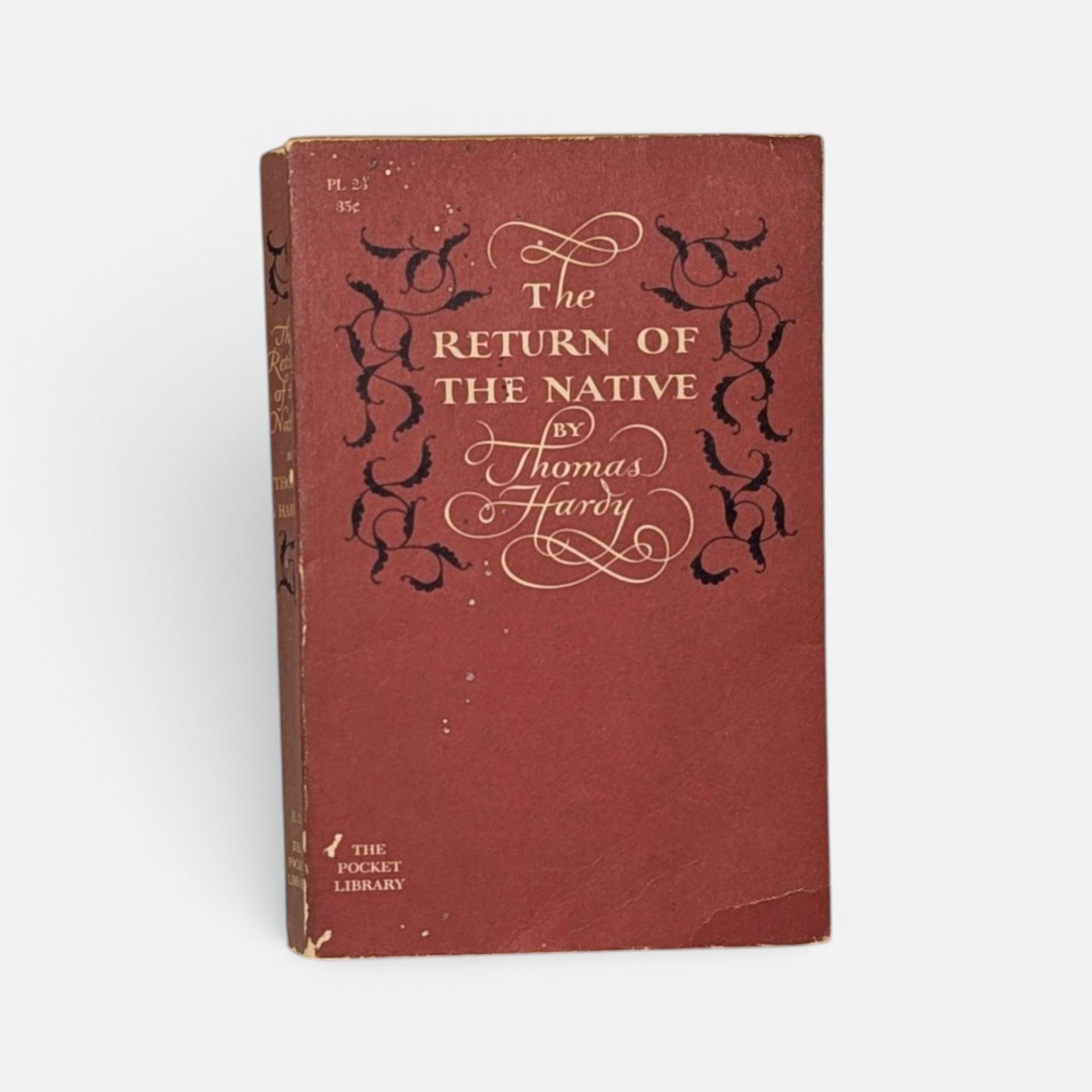 Vintage 1954 Pocket Library edition of The Return of the Native by Thomas Hardy with red cover.