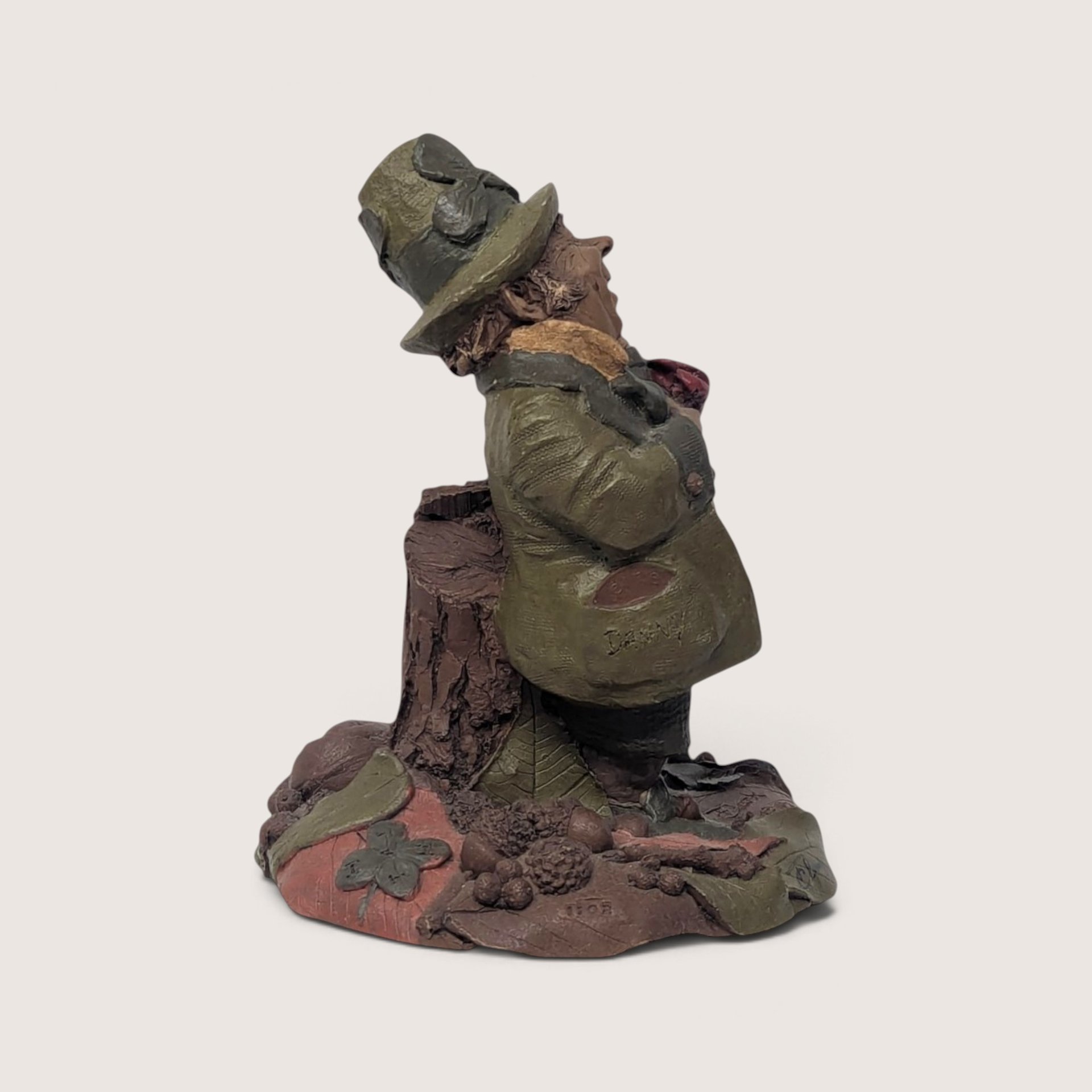 Vintage Tom Clark Cairn Studios Gnome Signed Figurine with Rose