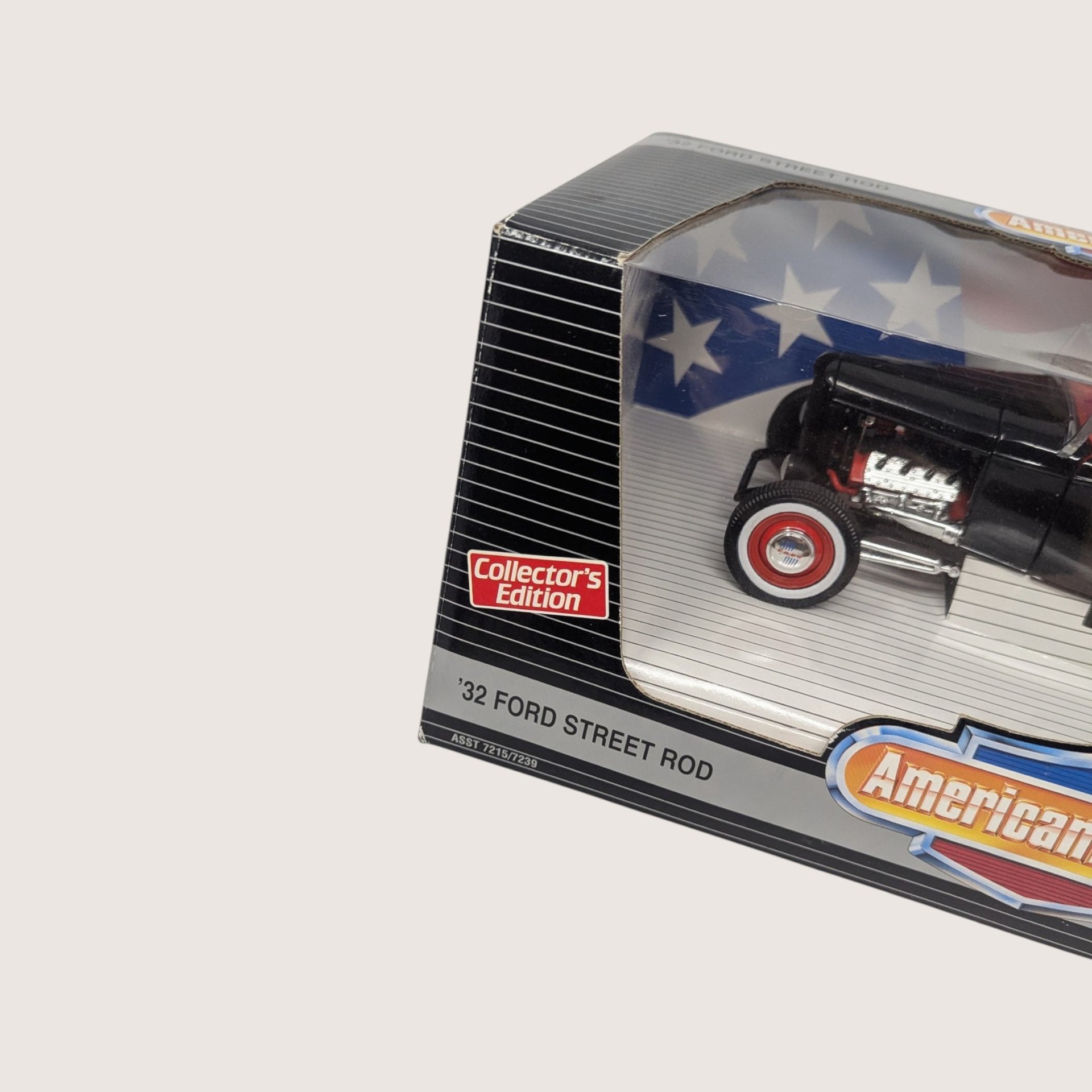 1995 ERTL American Muscle 1932 Ford Street Rod 1/18 Scale