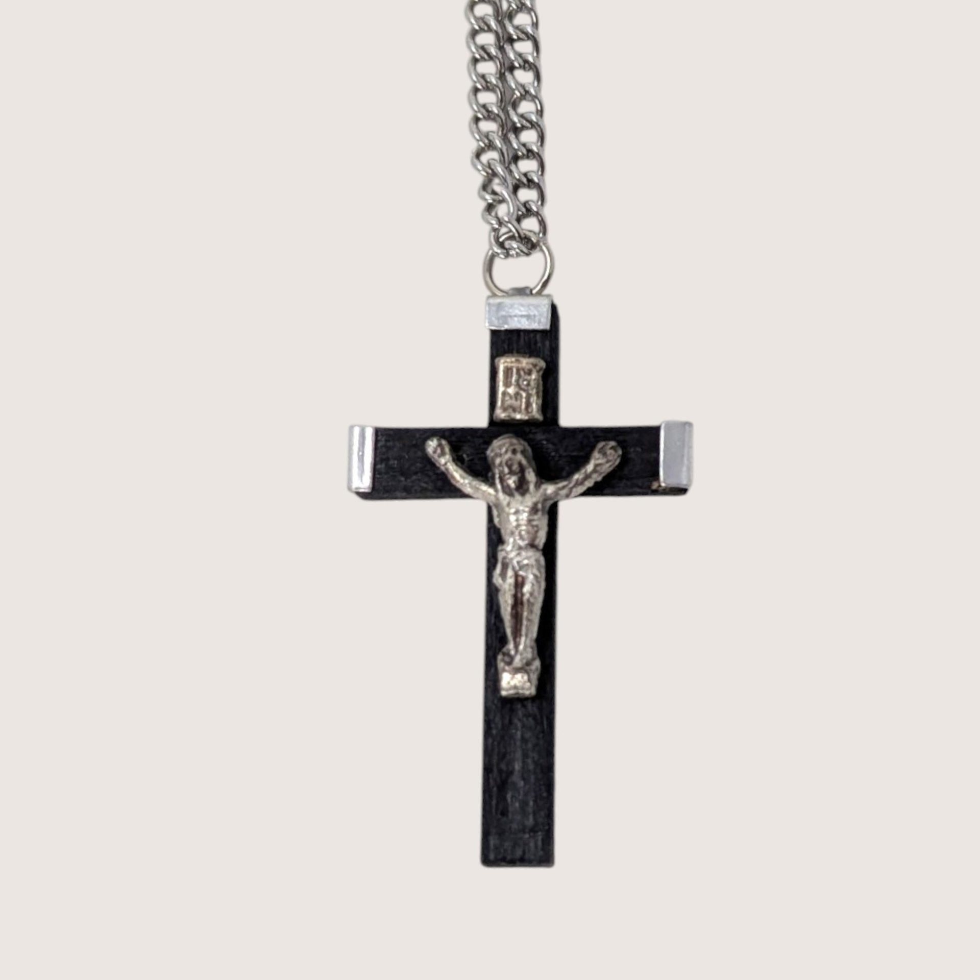 Vintage Crucifix Pendant Necklace