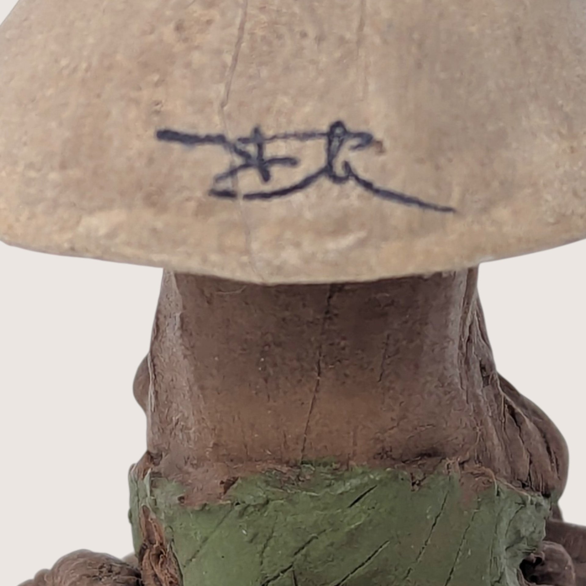 Vintage 1990 Tom Clark Salisbury Signed Mushroom Figurine