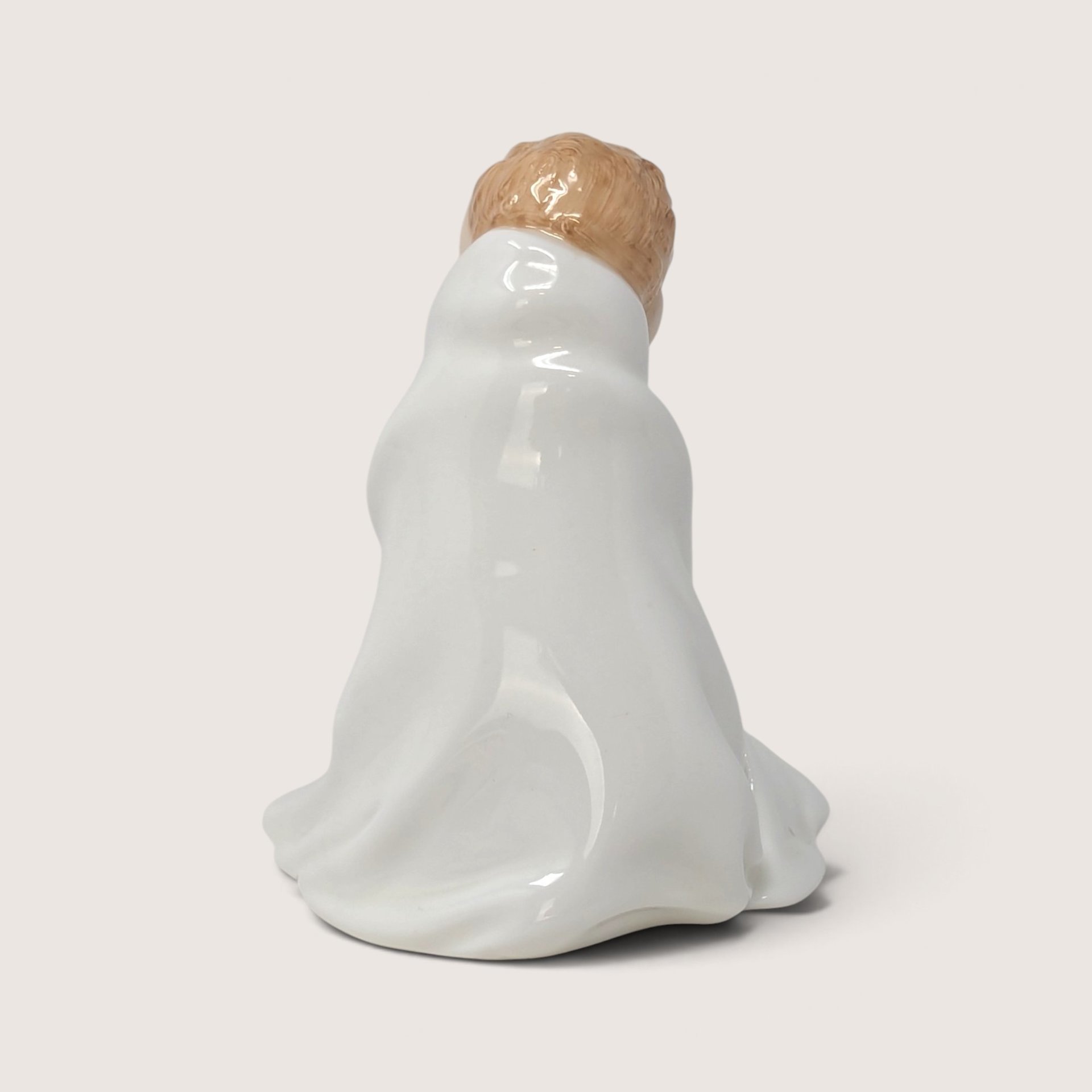Vintage Royal Doulton This Little Pig Child Figurine HN 2125