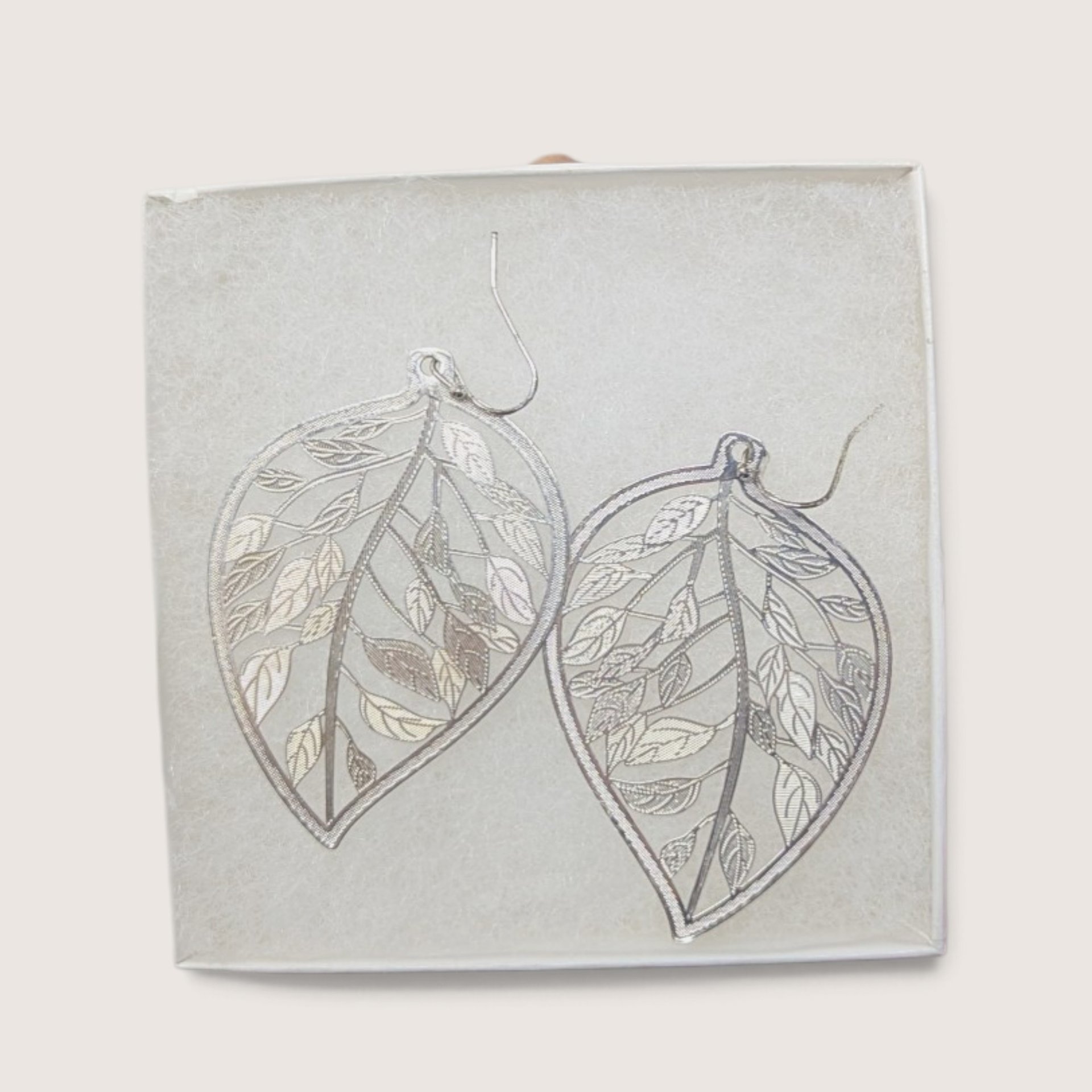 Vintage JC Penney Cutout Leaf Silver Tone Earrings