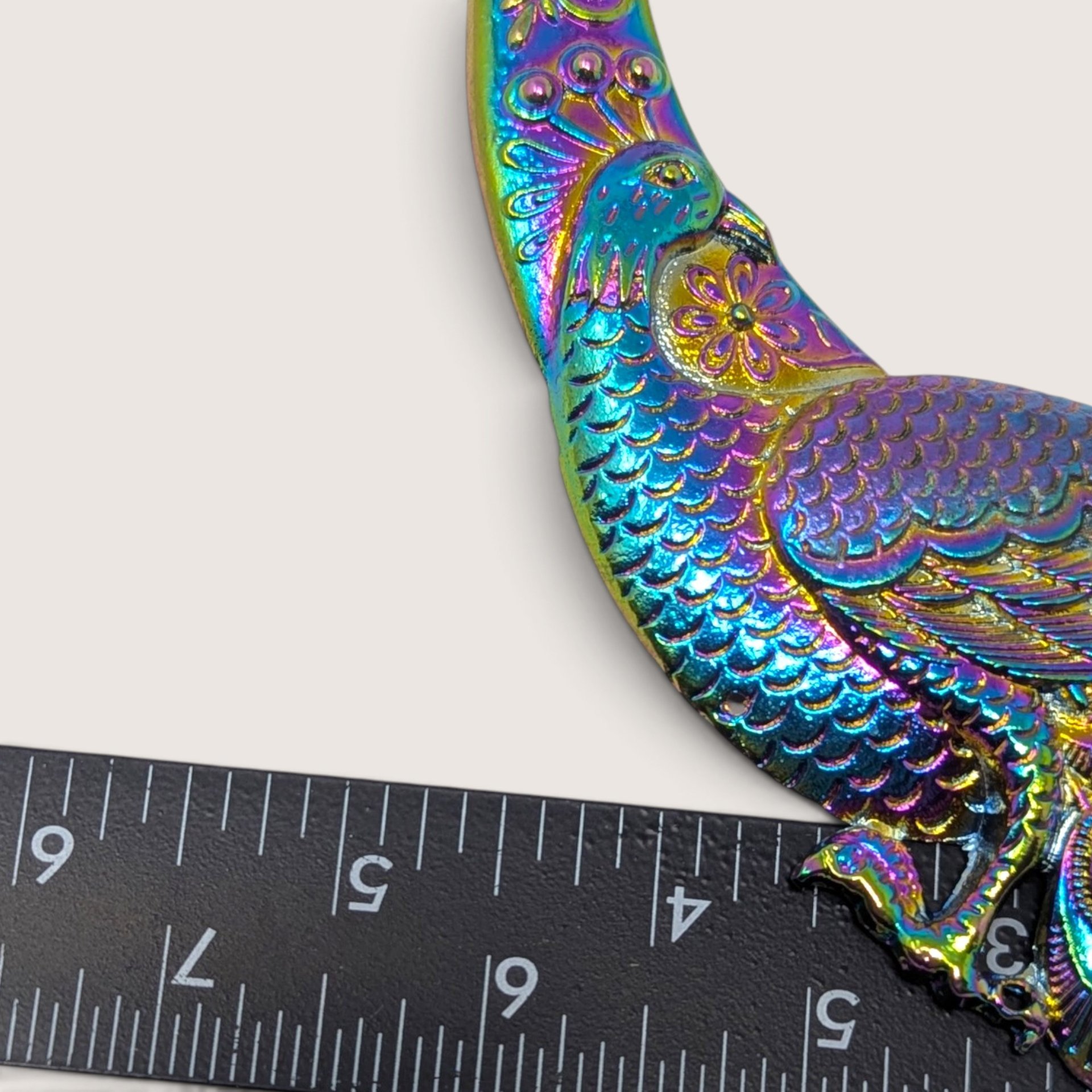 Vintage Rainbow Iridescent Metal Peacock Collar Bib Necklace