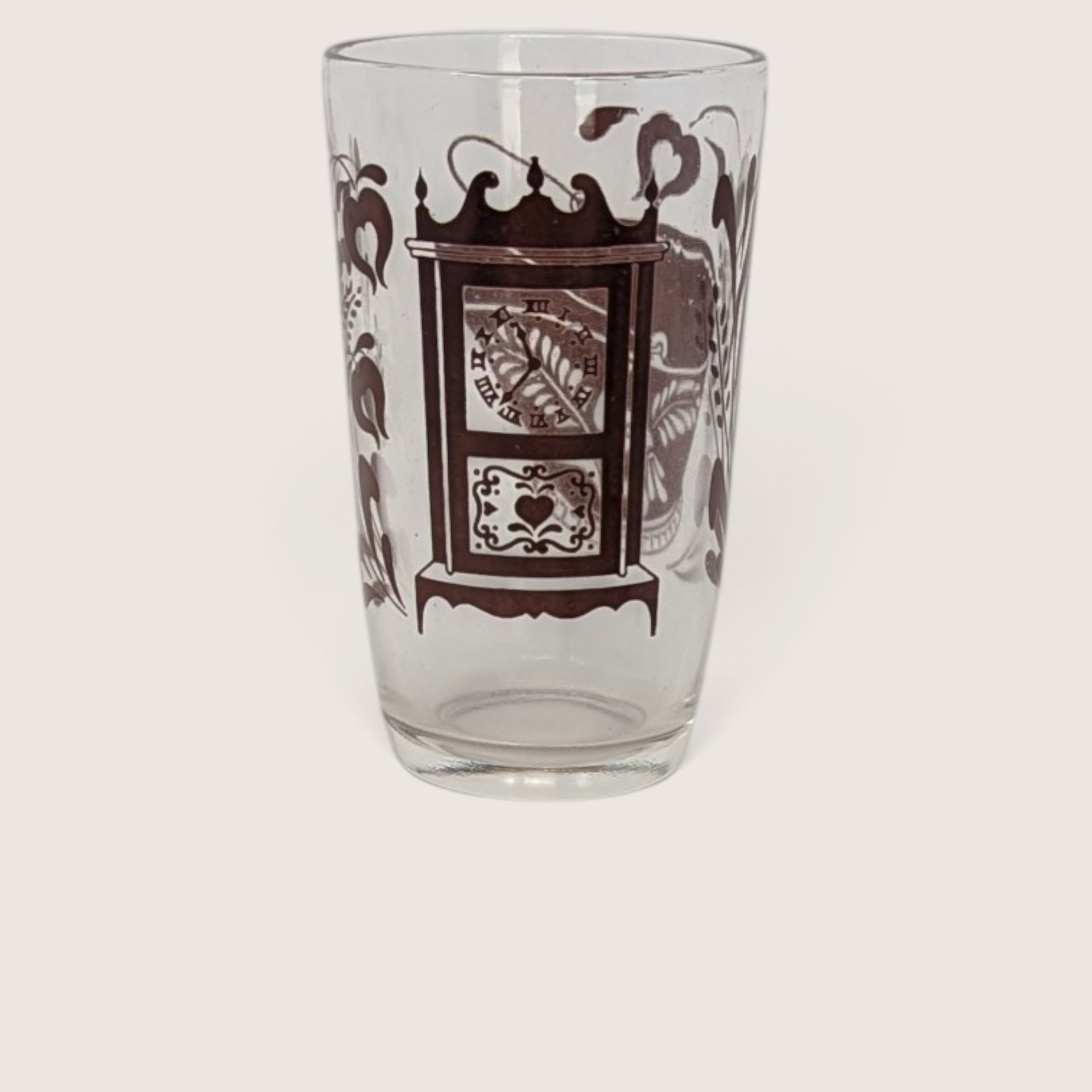 Set Of 4 Vintage Juice Glasses Domestic Scenes