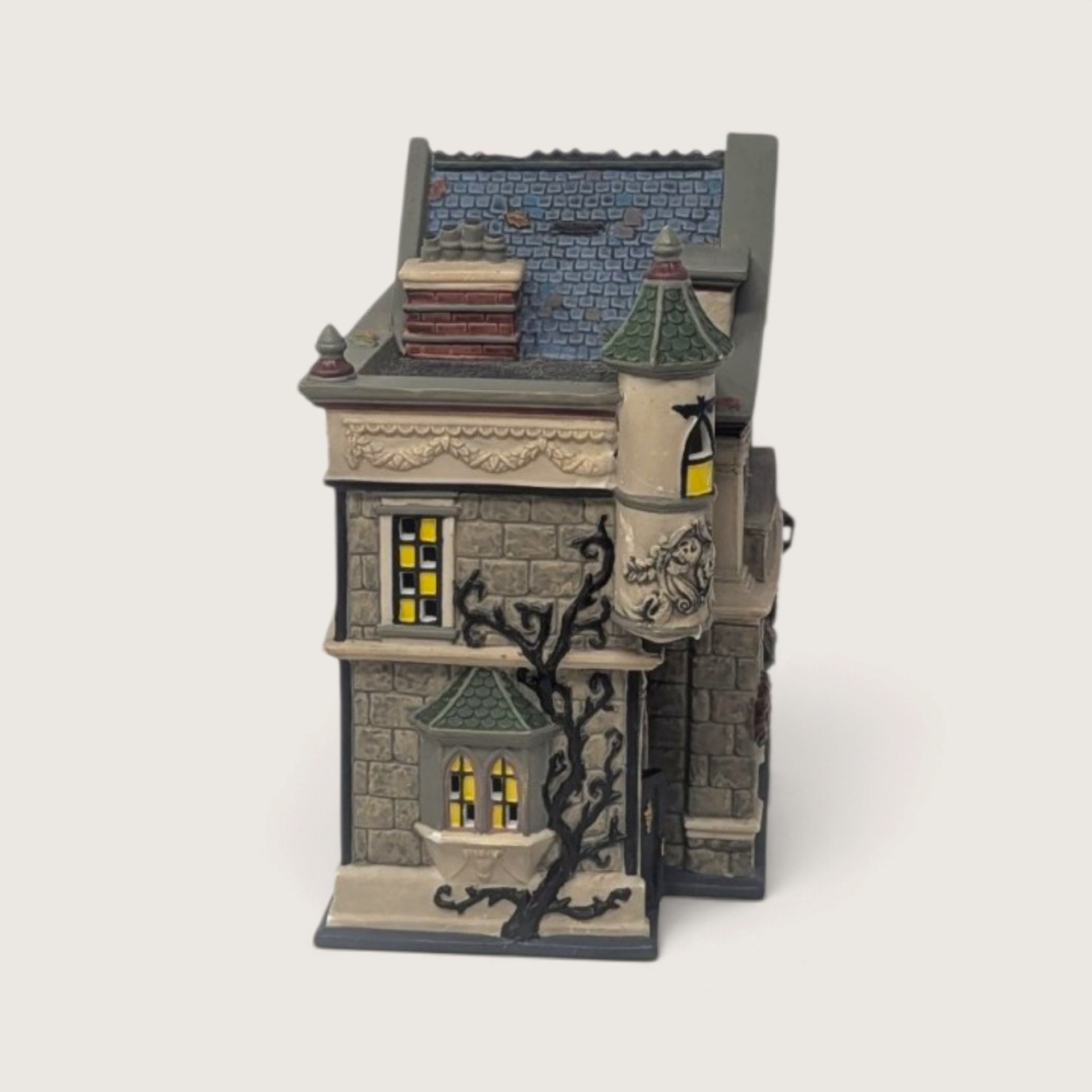 Vintage 2003 Dept 56 Theater of the Macabre Light Up Village House
