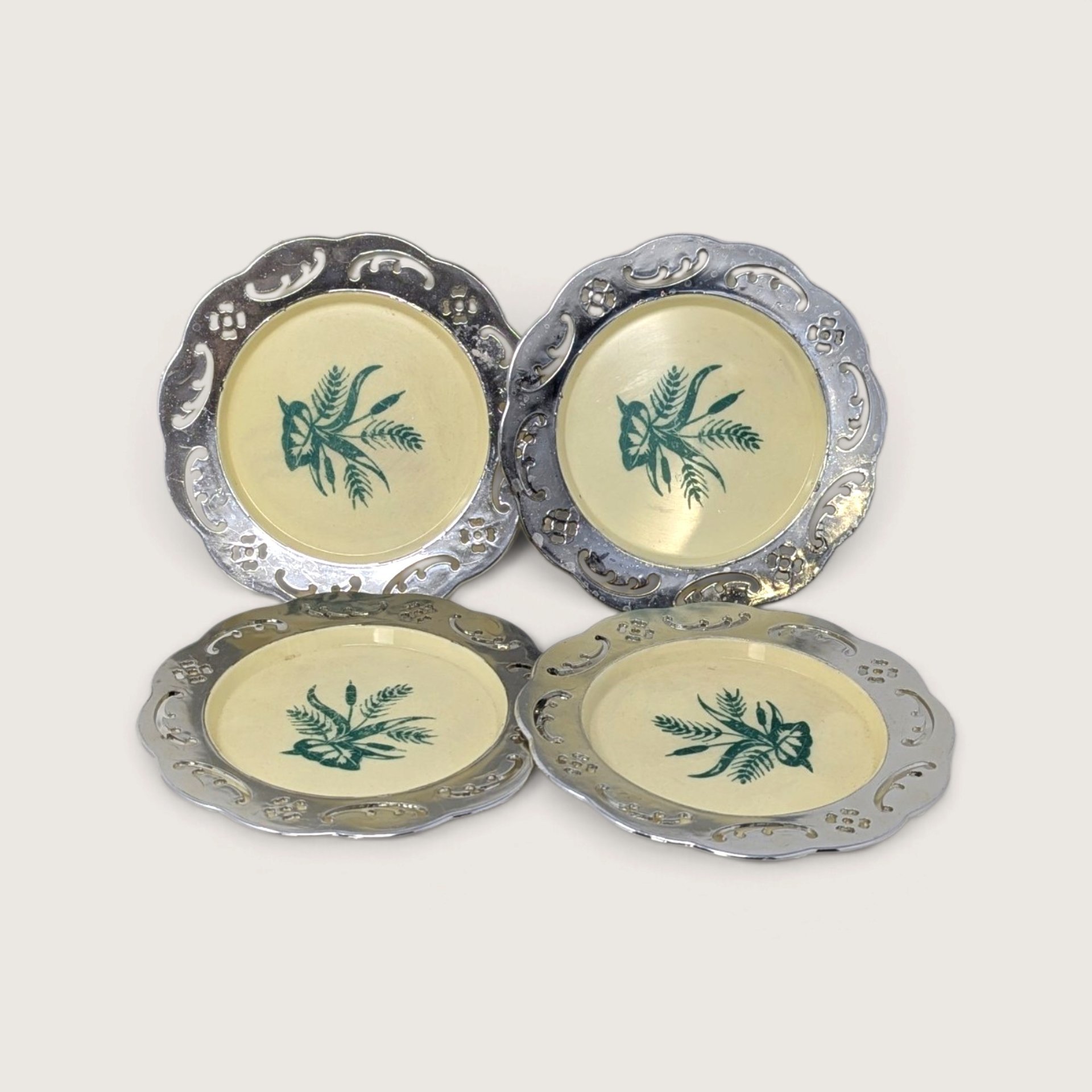 Vintage Irwin Child Plastic Dinner Set