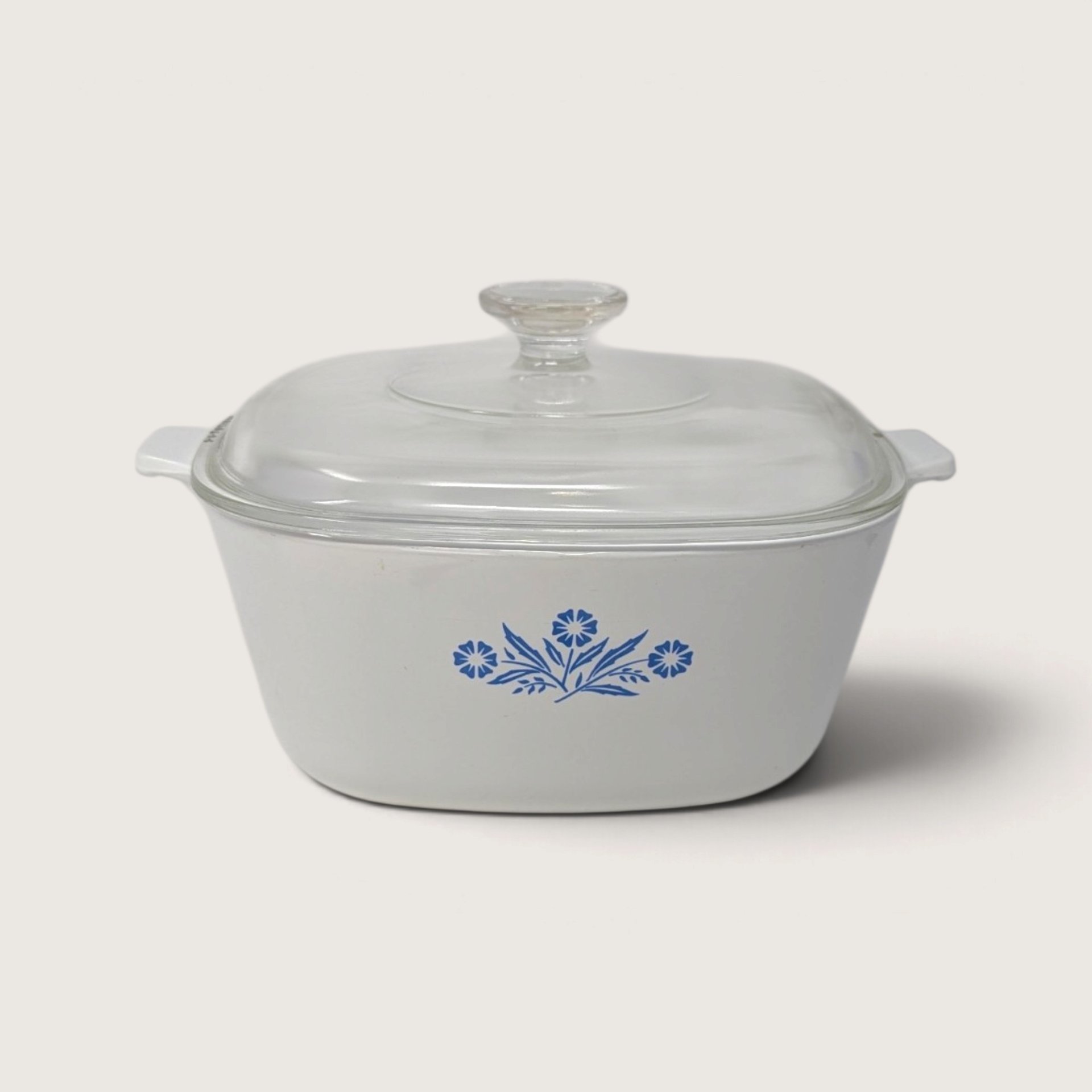 Vintage CorningWare 2.5 Quart Blue Cornflower Casserole Dish