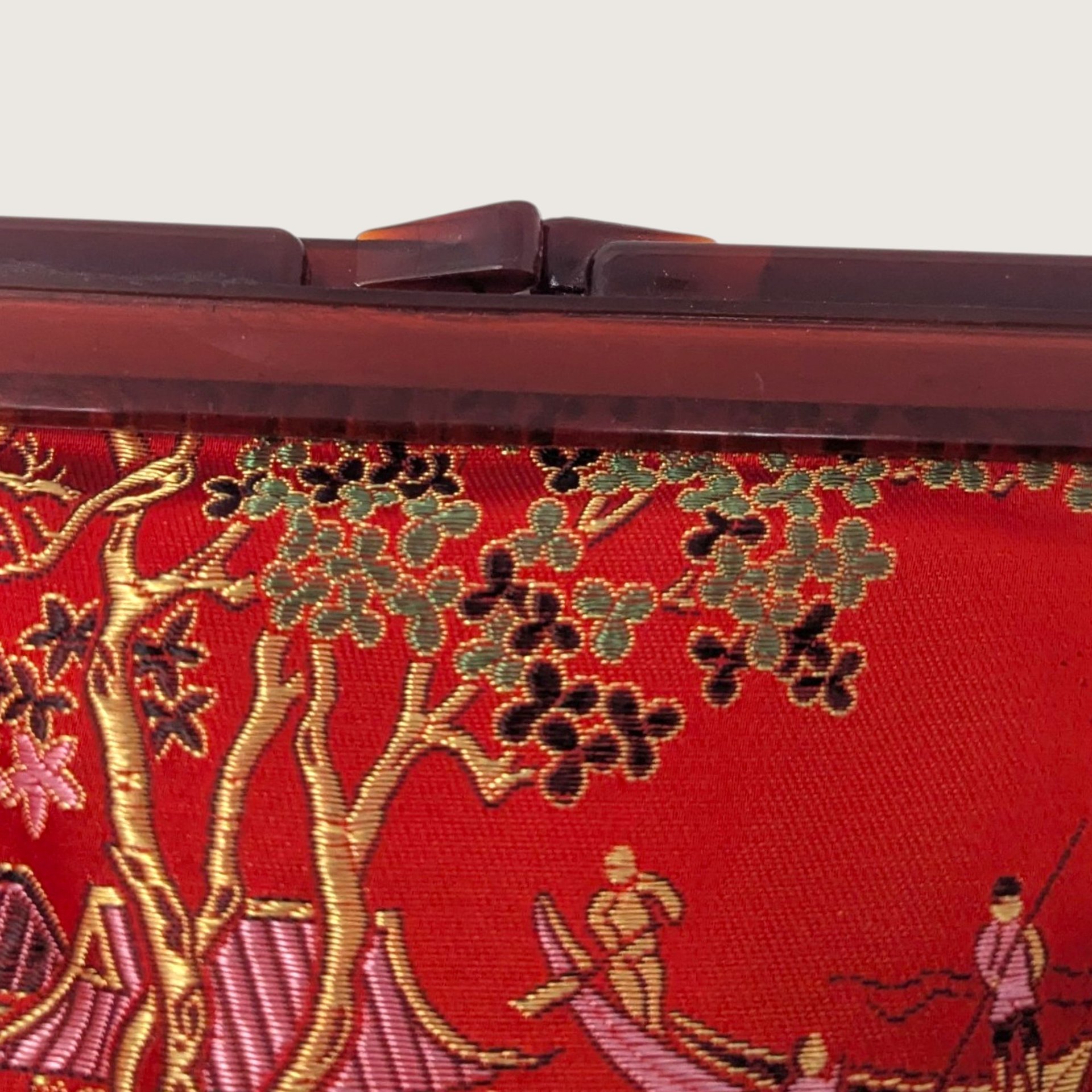 Vintage Red Silk Brocade Asian Motif Clutch Purse Amber Lucite Kiss Lock Frame