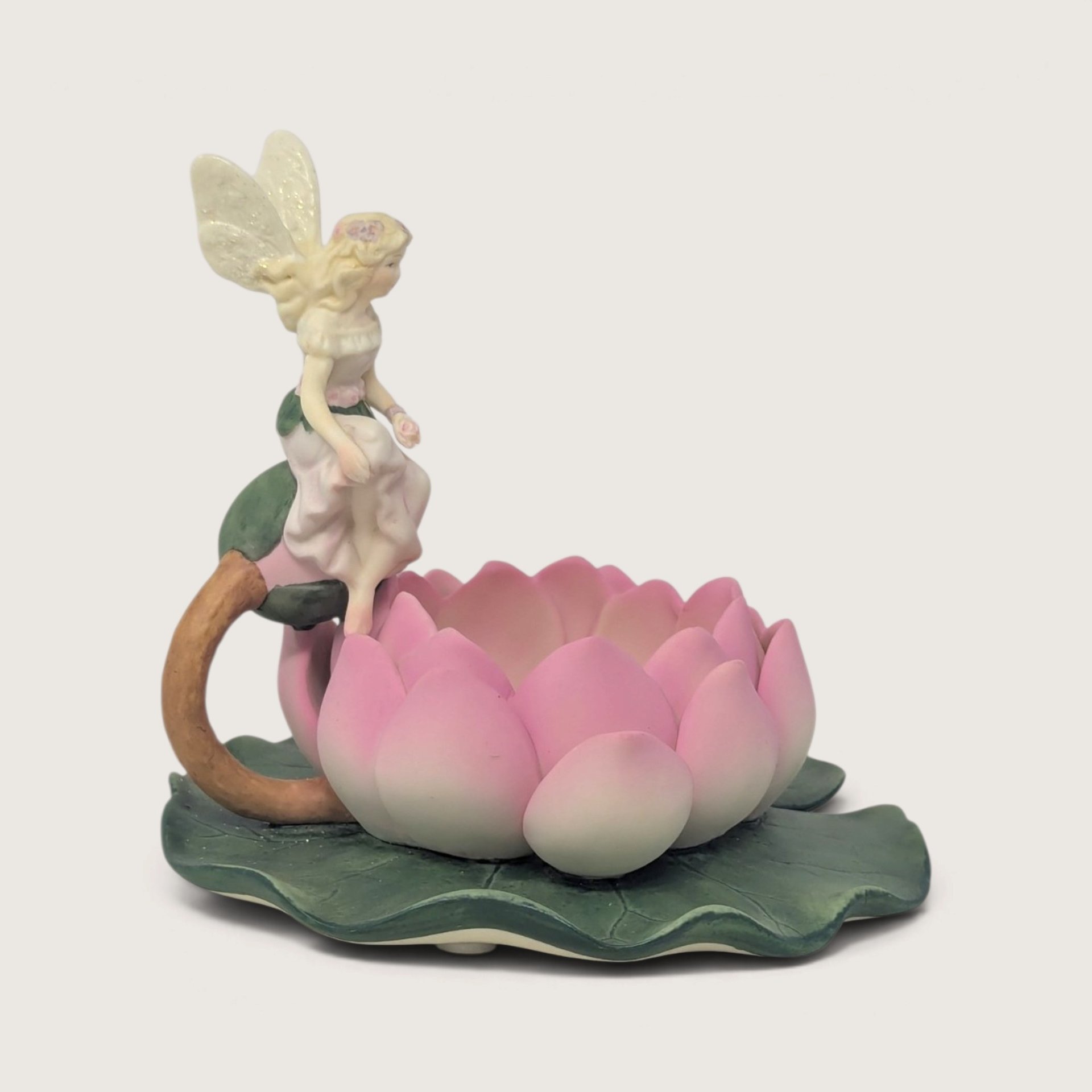 Vintage PartyLite Water Lily Fairy Candle Holder Ceramic Lotus Flower