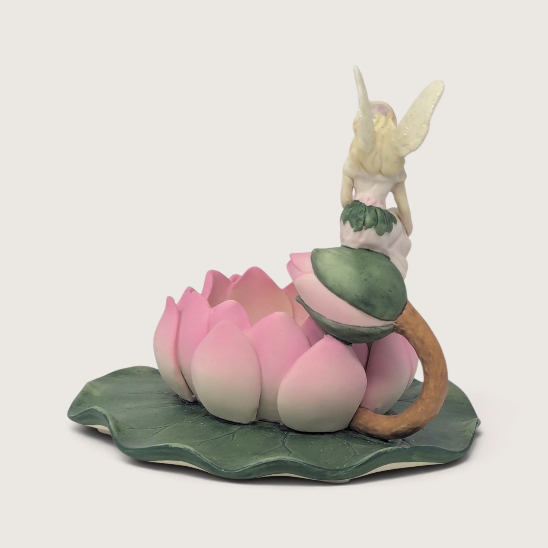 Vintage PartyLite Water Lily Fairy Candle Holder Ceramic Lotus Flower