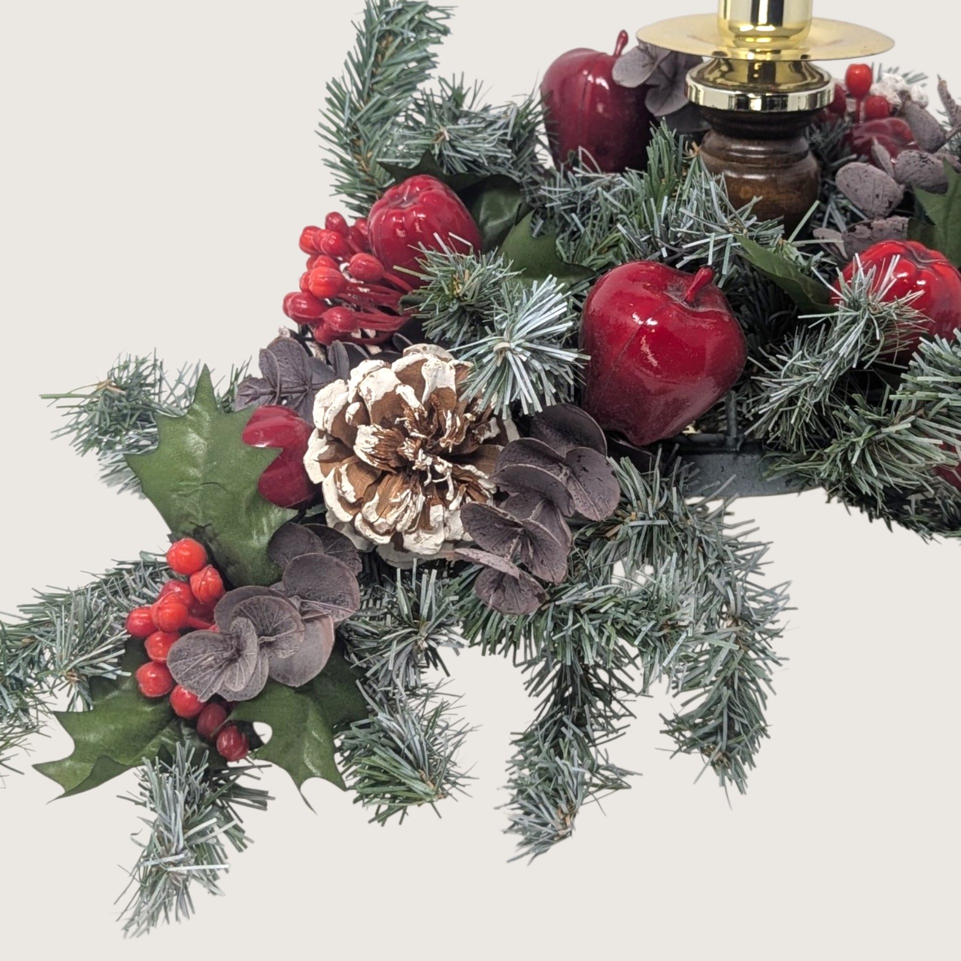 Vintage Home Interiors Christmas Taper Candle Holder Centerpiece