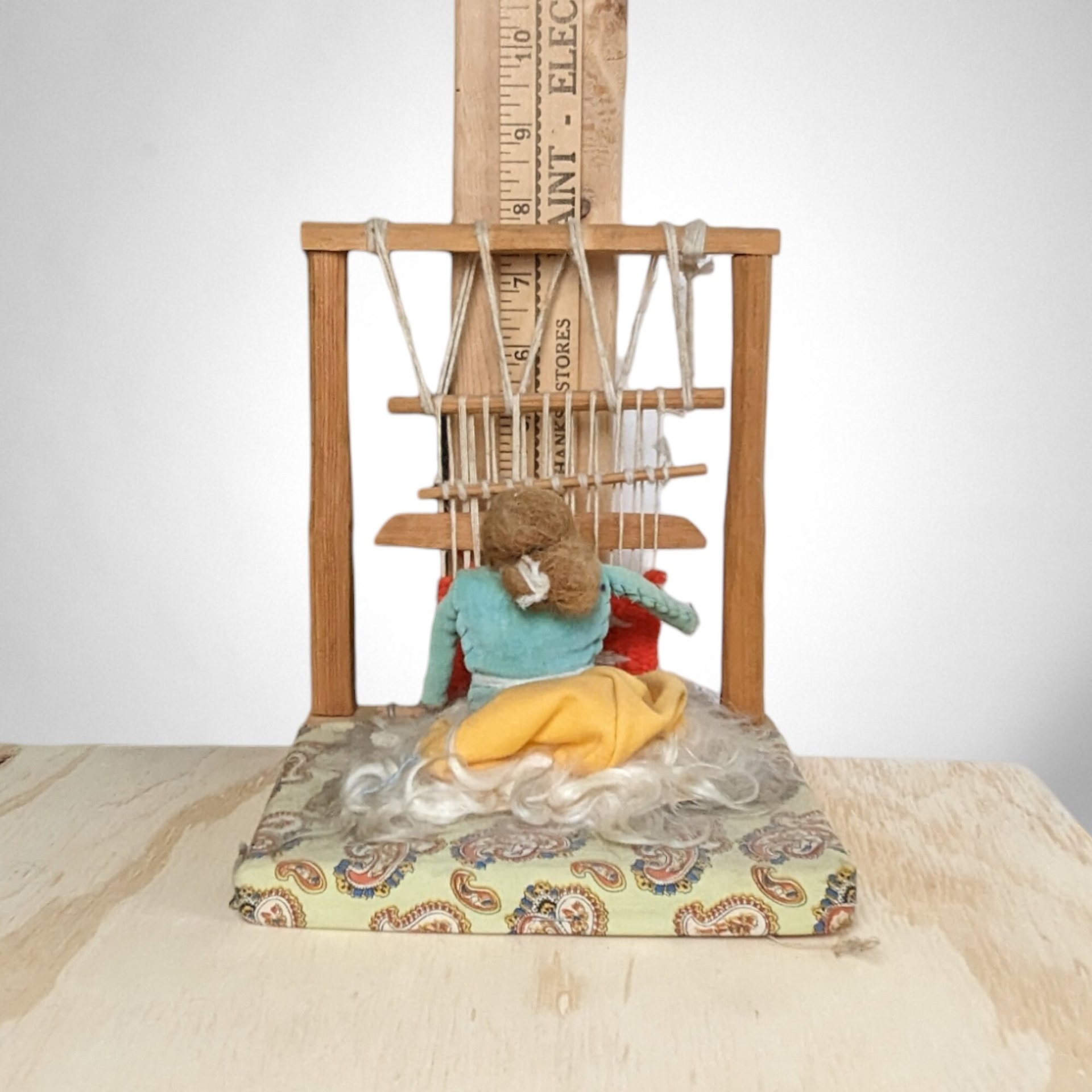 Vintage Navajo Weaver Woman Figurine | Handcrafted Wood & Fabric | Unique Home Decor | Gift for Art Lovers