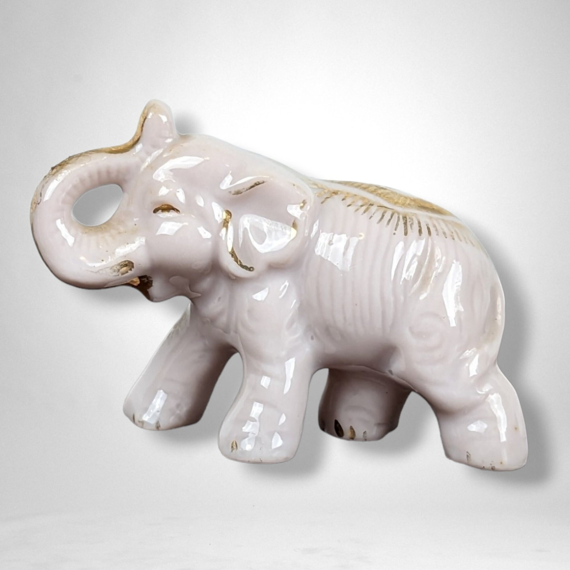 Vintage Ceramic Elephant Figurines, Set of 4, Elephant Collectibles, Mid Century Modern Decor, Animal Figurines, Home Decor, Unique Gift