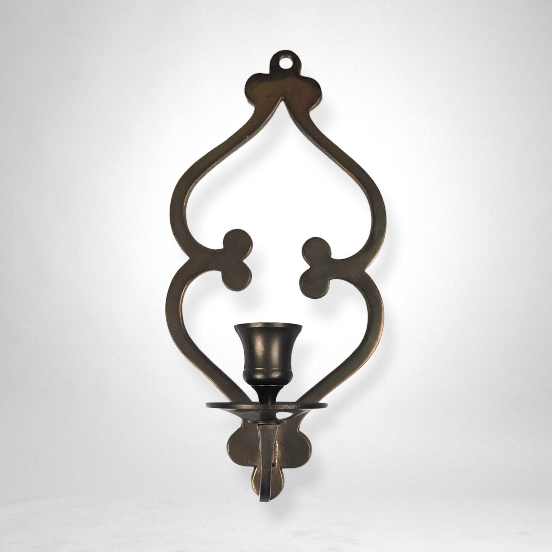 Vintage Brass Wall Sconces/Candle Holders - Classic Elegance for Your Home Decor