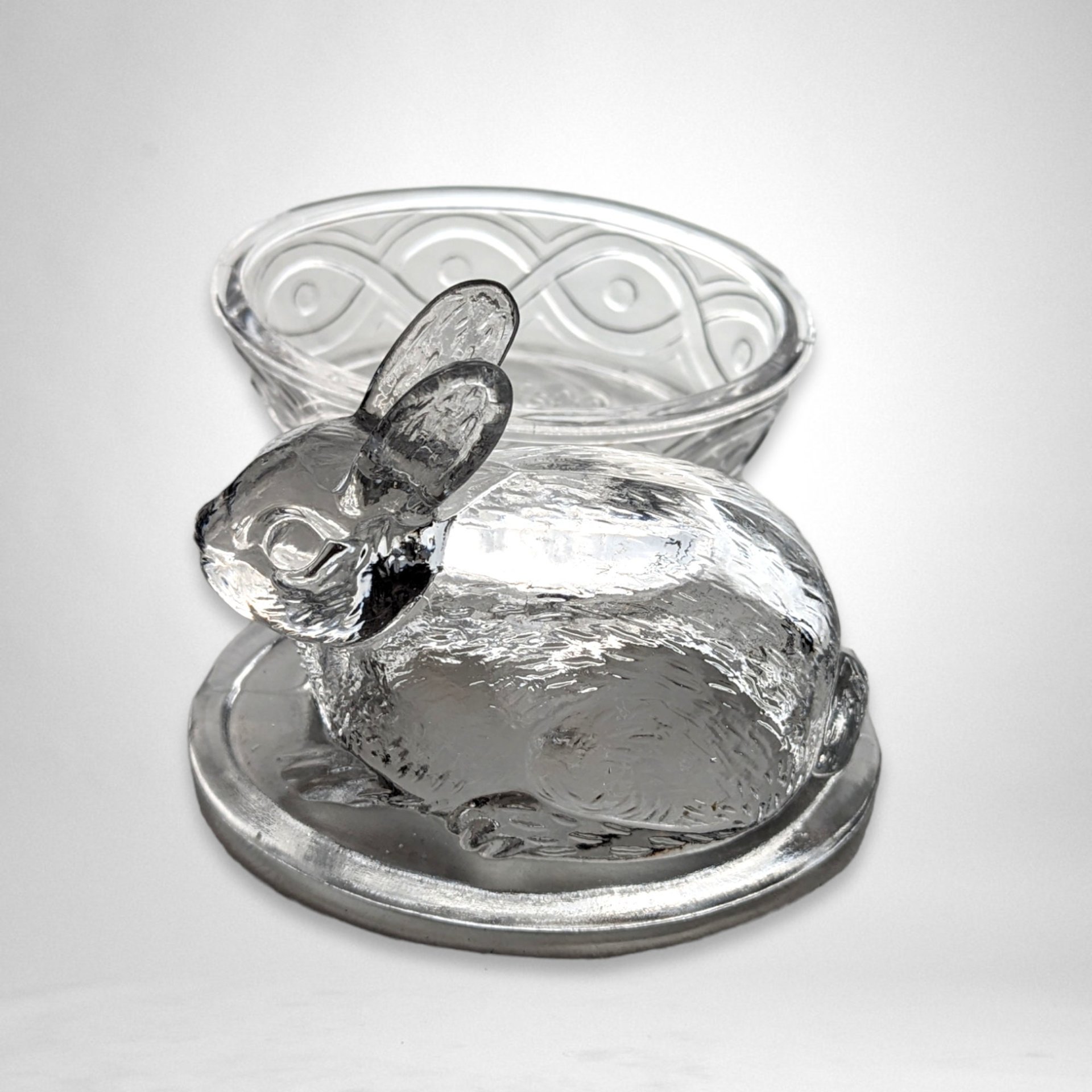Vintage Galerie Clear Glass Bunny Trinket Box | 5" Tall | Bunny Figurine Lid | Candy Dish | Excellent Condition