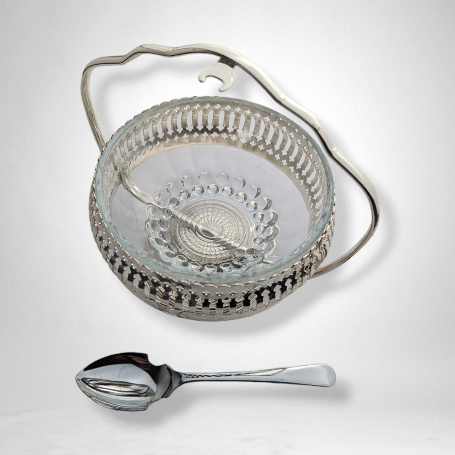 The Windsor Range Mayfair Jam Dish with Spoon: Elegant Tableware for a Touch of Sophistication
