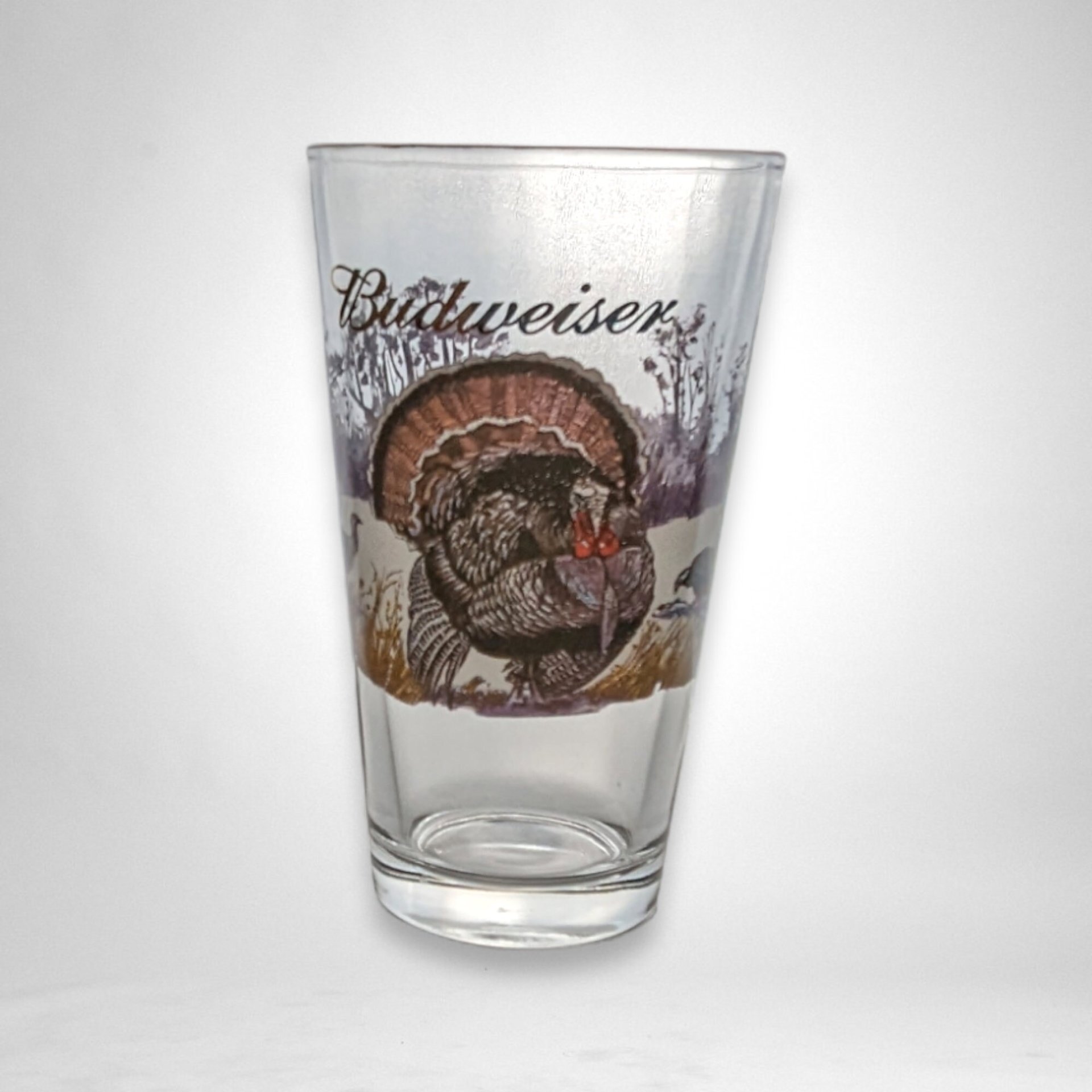Vintage Budweiser Wildlife Pint Glasses| Elk, Prairie Chicken, Turkey, Quail | Gold Rimmed Beer Glasses | Hunting Decor