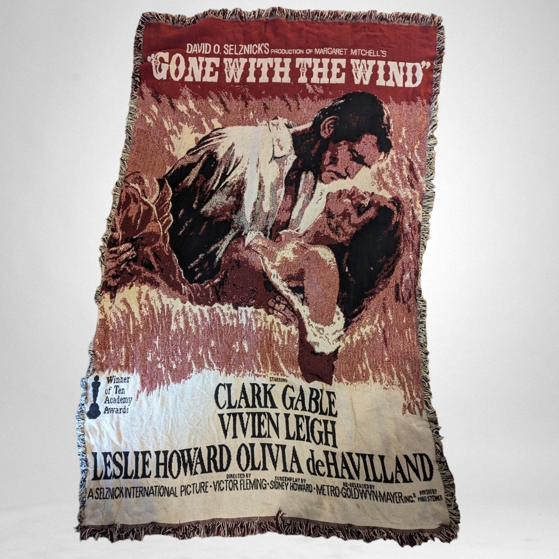 Vintage Gone with the Wind Movie Poster Throw: Timeless Film Tribute