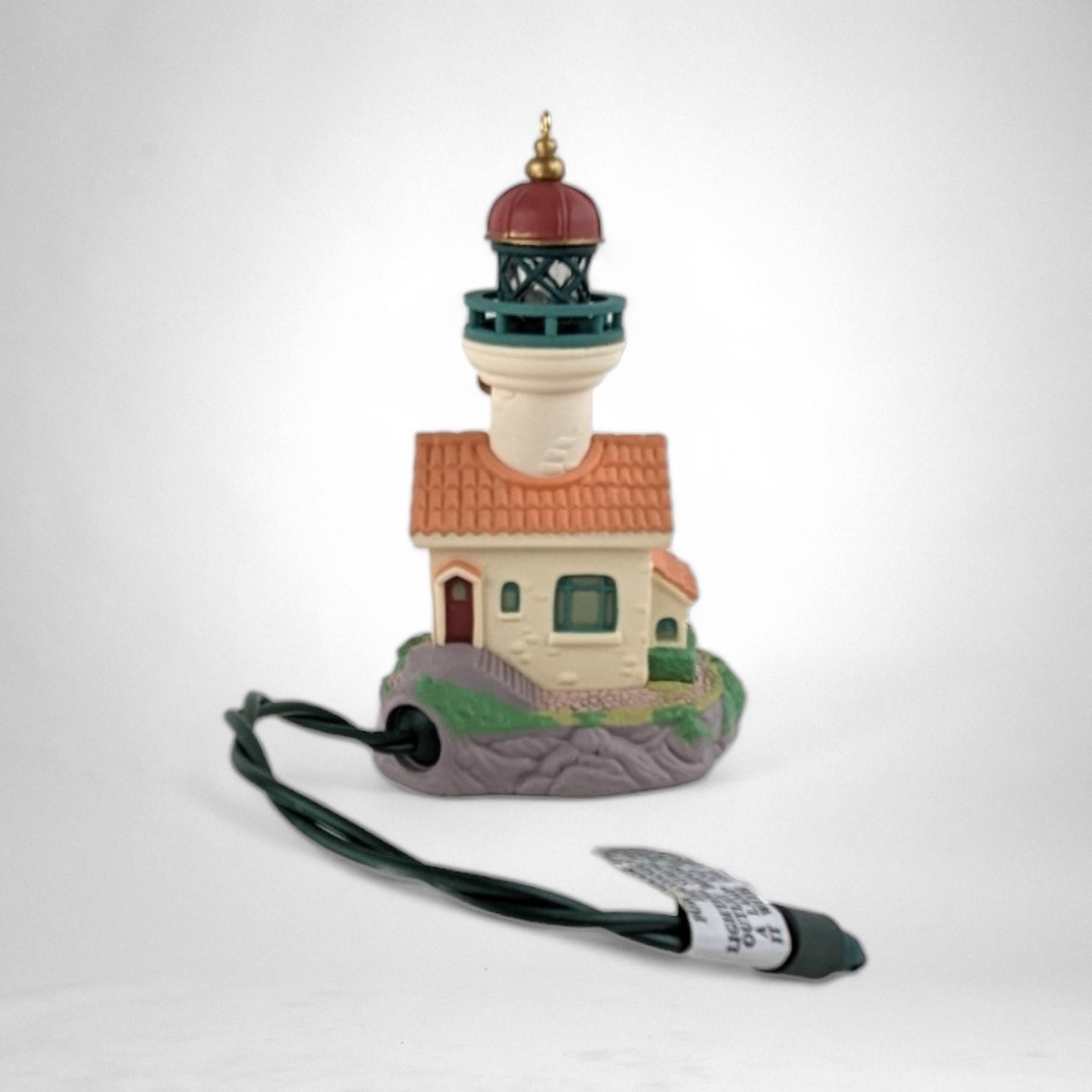 Vintage 1998 Hallmark Keepsake Lighthouse Greetings Flashing Light Ornament