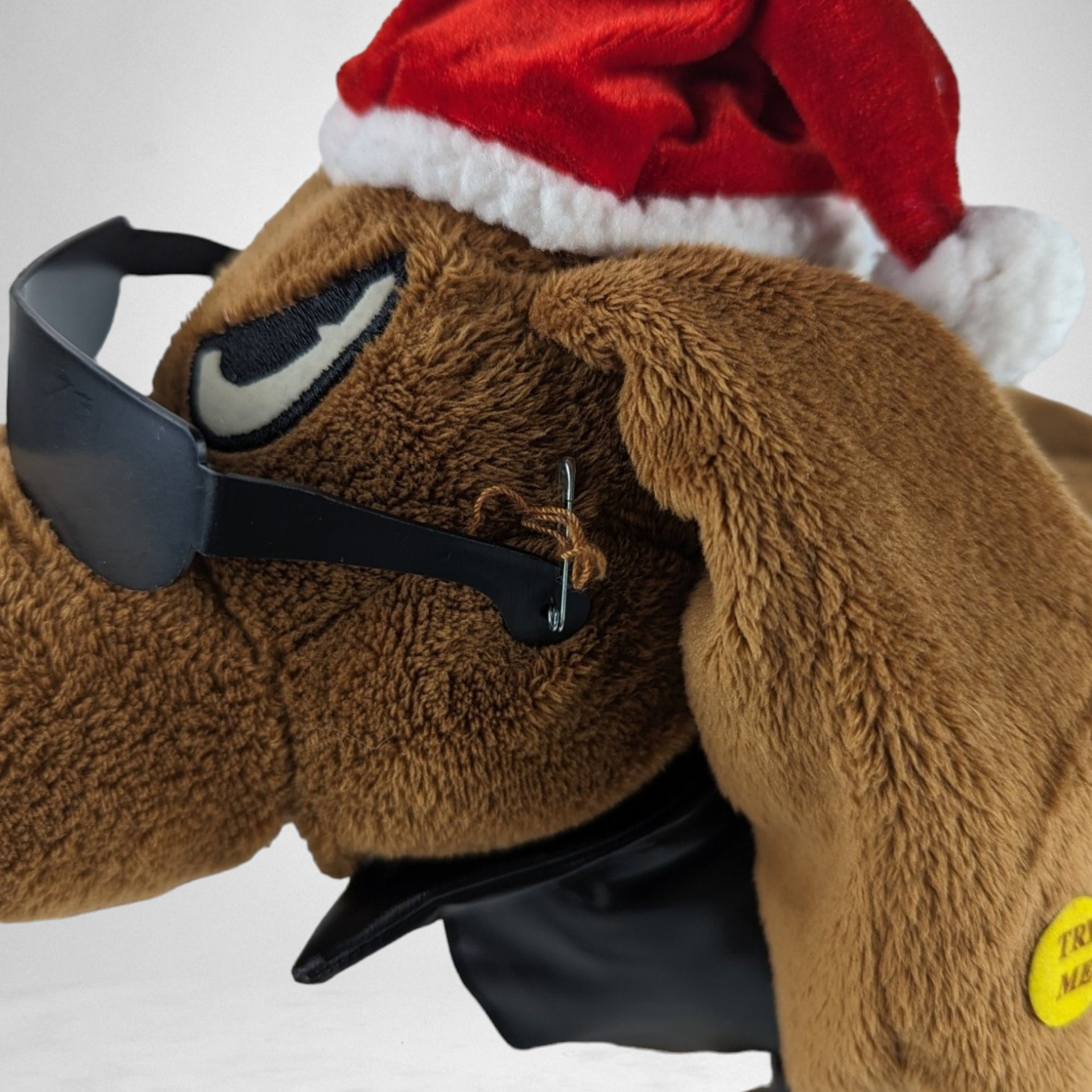 Vintage Dachshund Animated 'Low Rider' Christmas Dog: Quirky Holiday Charm