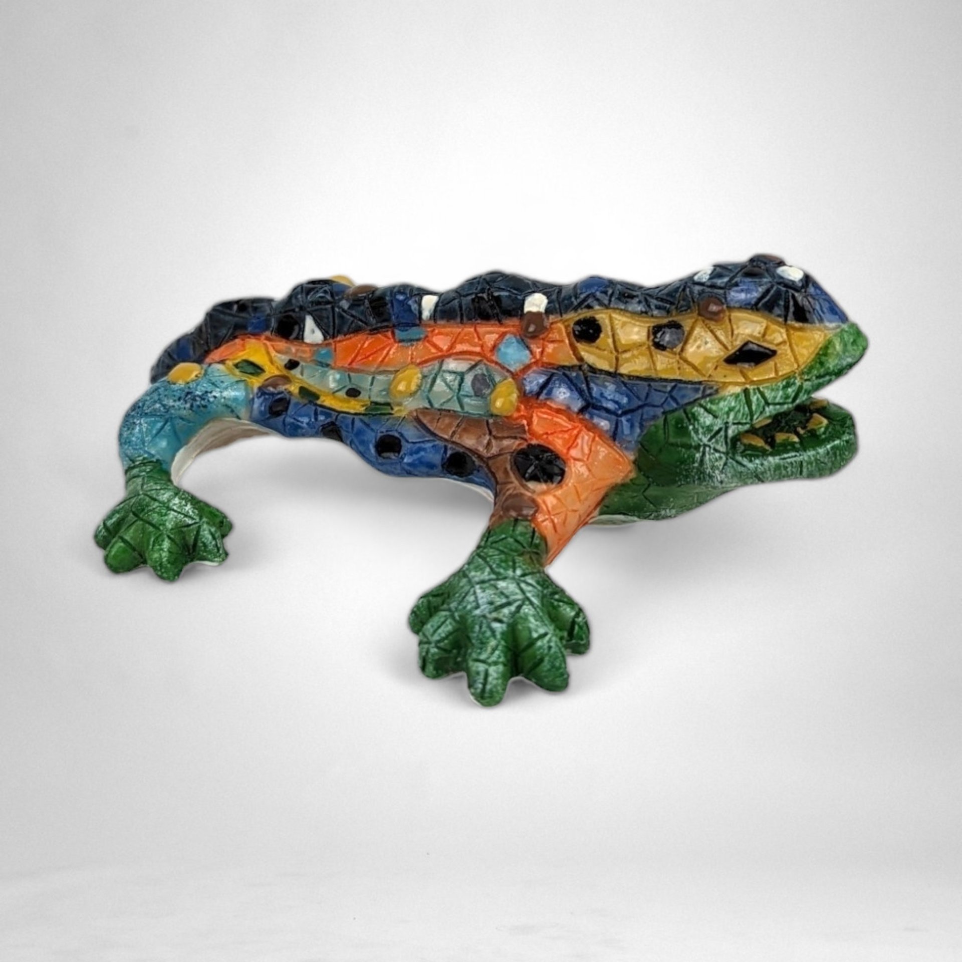 Artisan-Crafted Handmade Lizard Figurine