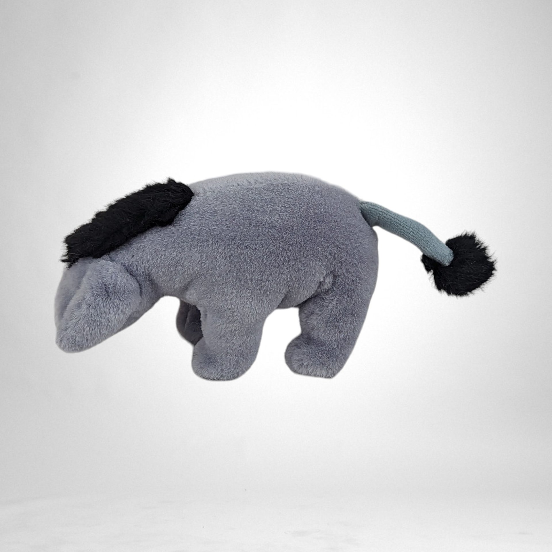 Vintage Gund Classic Pooh Eeyore Plush Toy: Timeless Collectible