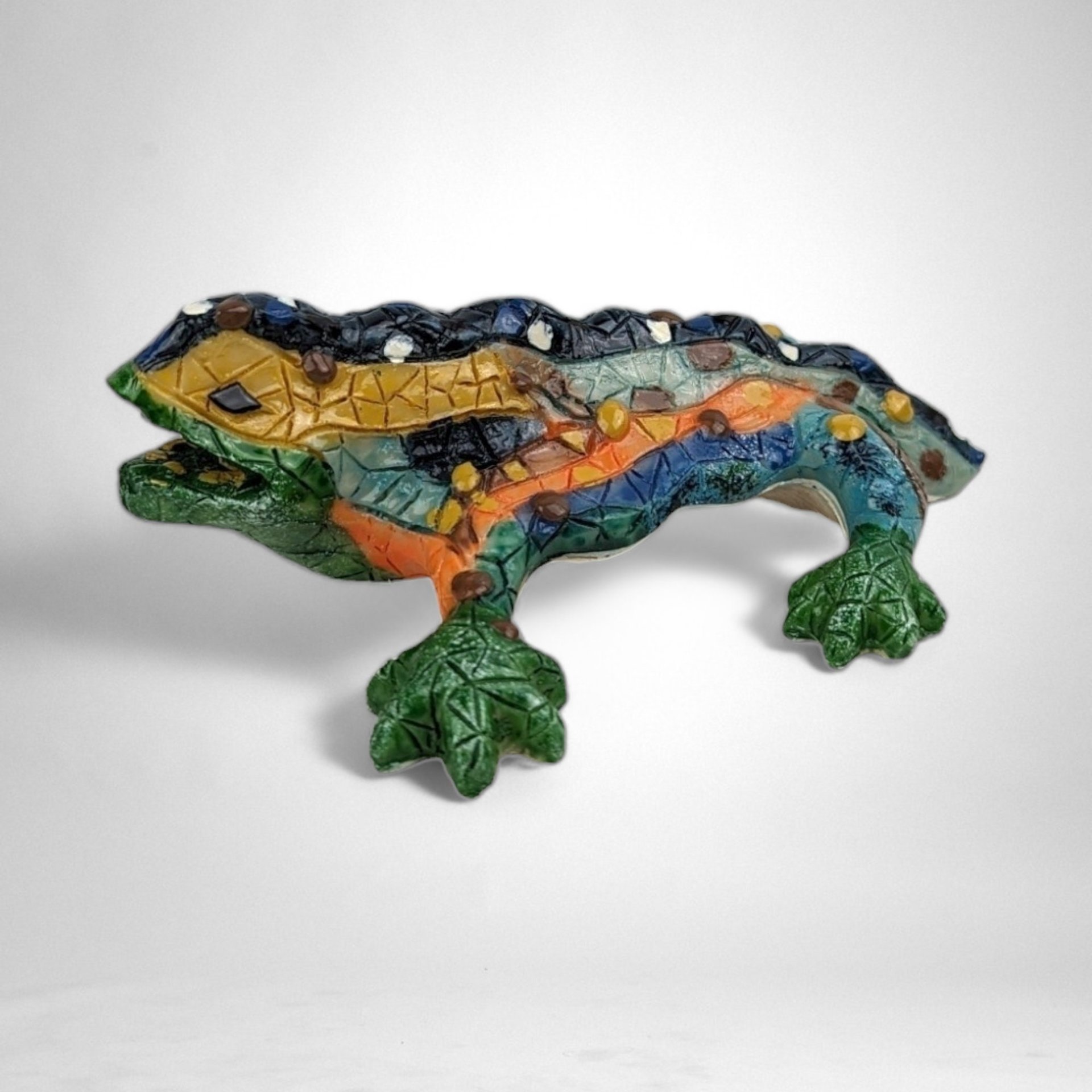 Artisan-Crafted Handmade Lizard Figurine