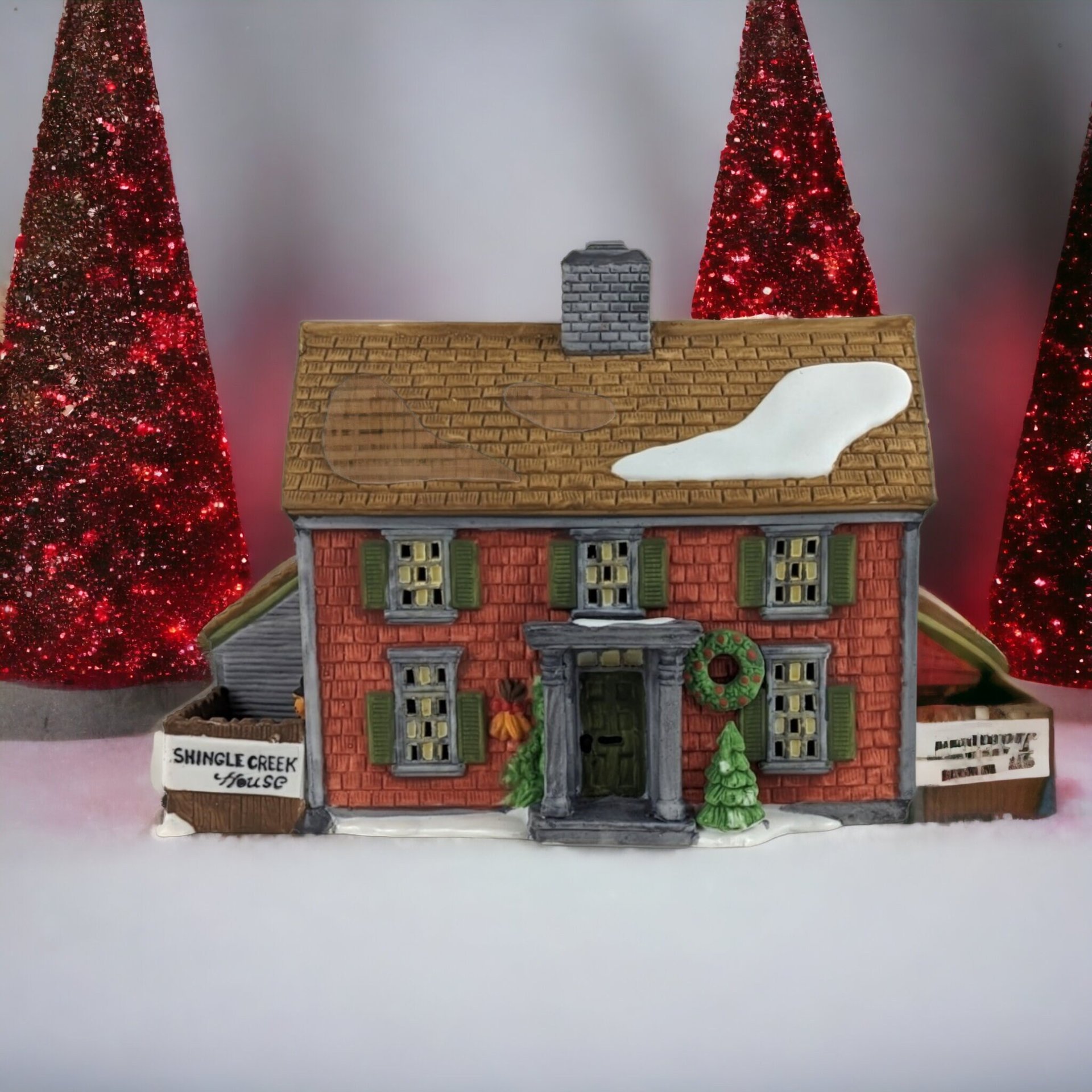 Vintage 1990 Dept 56 Shingle Creek House, New England Village, Lighted Porcelain House, Christmas Village Collectible, Original Box #5946-3