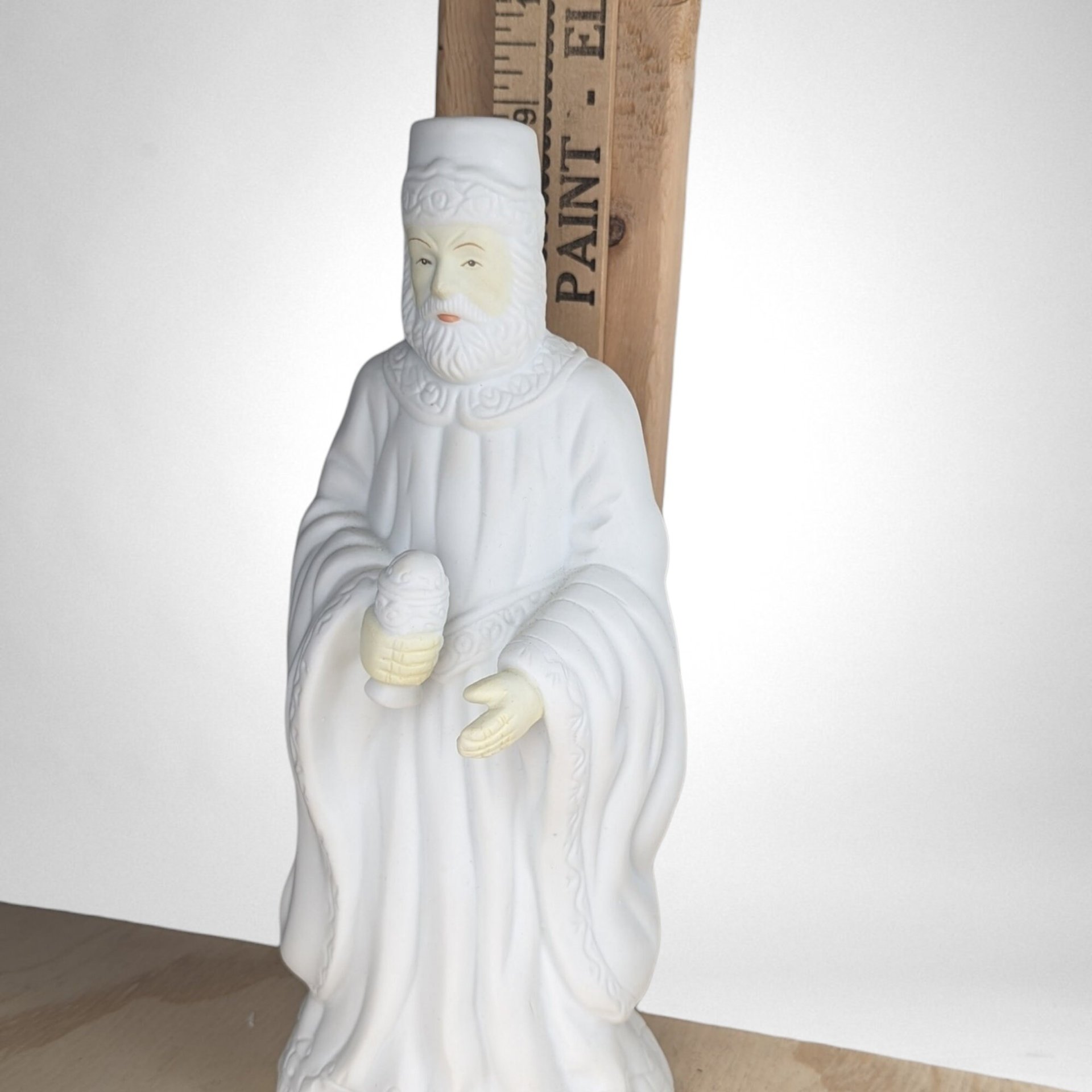 1995 House of Lloyd Three Kings Figurines, Christmas Around the World Collection, Porcelain Wise Men, Holiday Decor