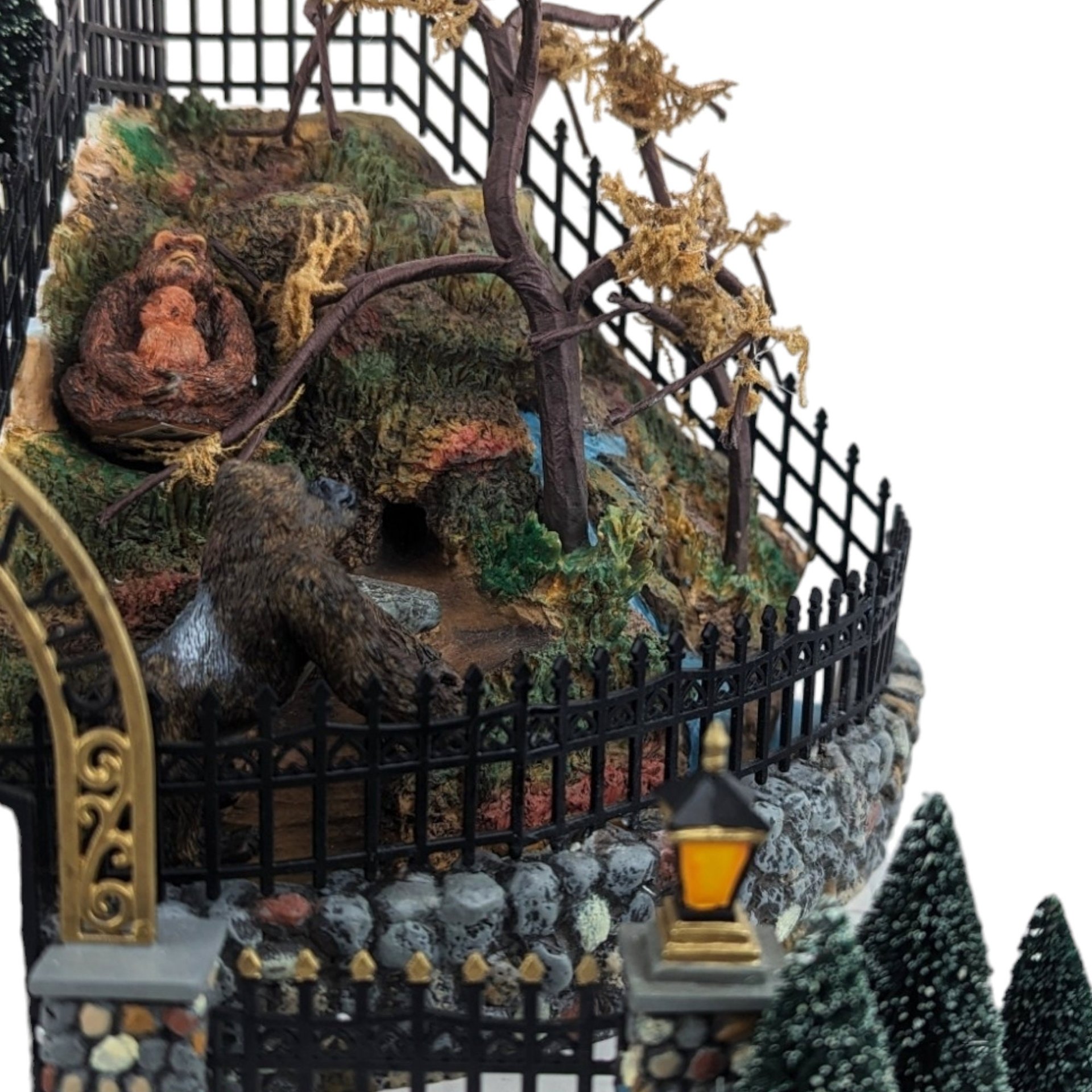 Vintage Dept 56 "Zoological Garden" |  Original Snow Village Building |  Christmas Village Display |  Retired Collectible
