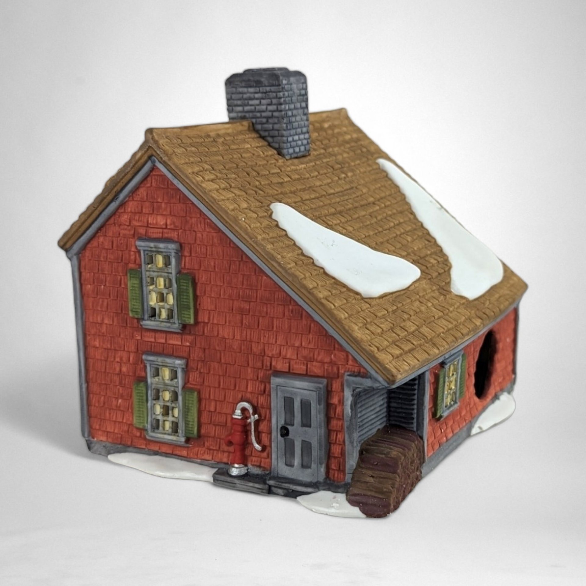 Vintage 1990 Dept 56 Shingle Creek House, New England Village, Lighted Porcelain House, Christmas Village Collectible, Original Box #5946-3