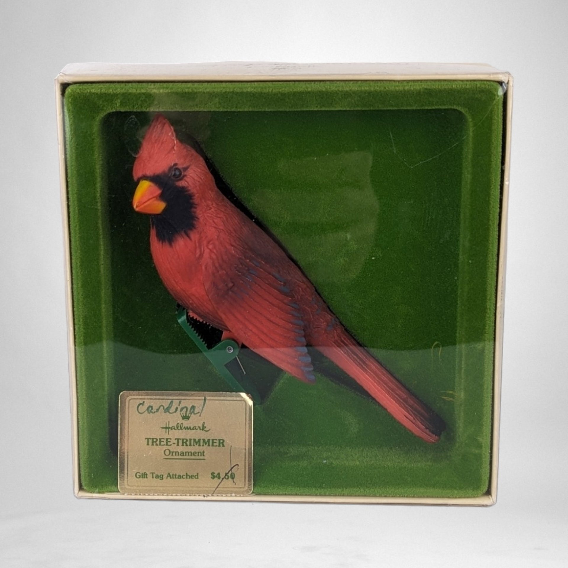 Vintage 1978 Red Cardinal Clip-On Christmas Ornament: Classic Holiday Elegance
