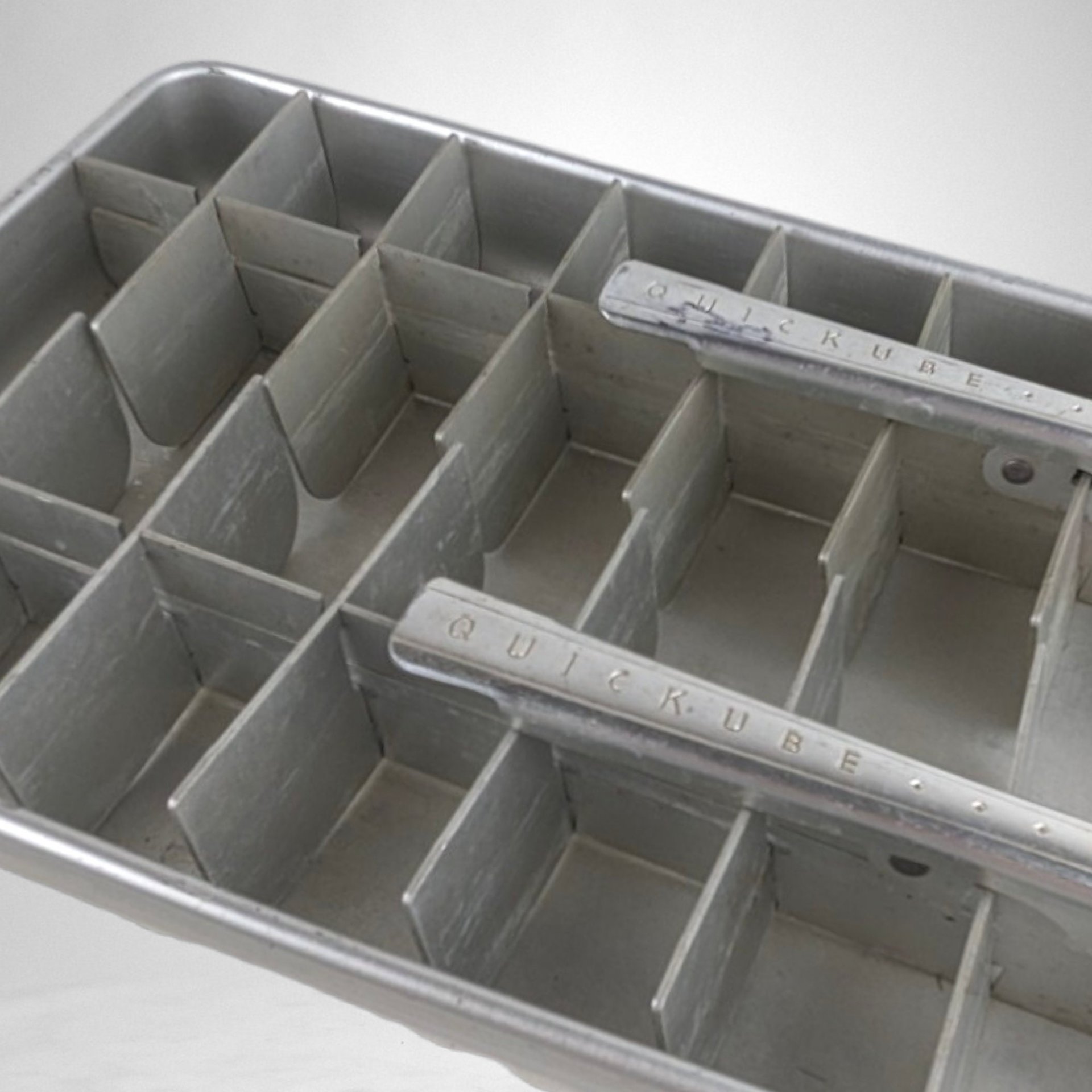 Vintage Frigidaire Double Aluminum Ice Cube Tray
