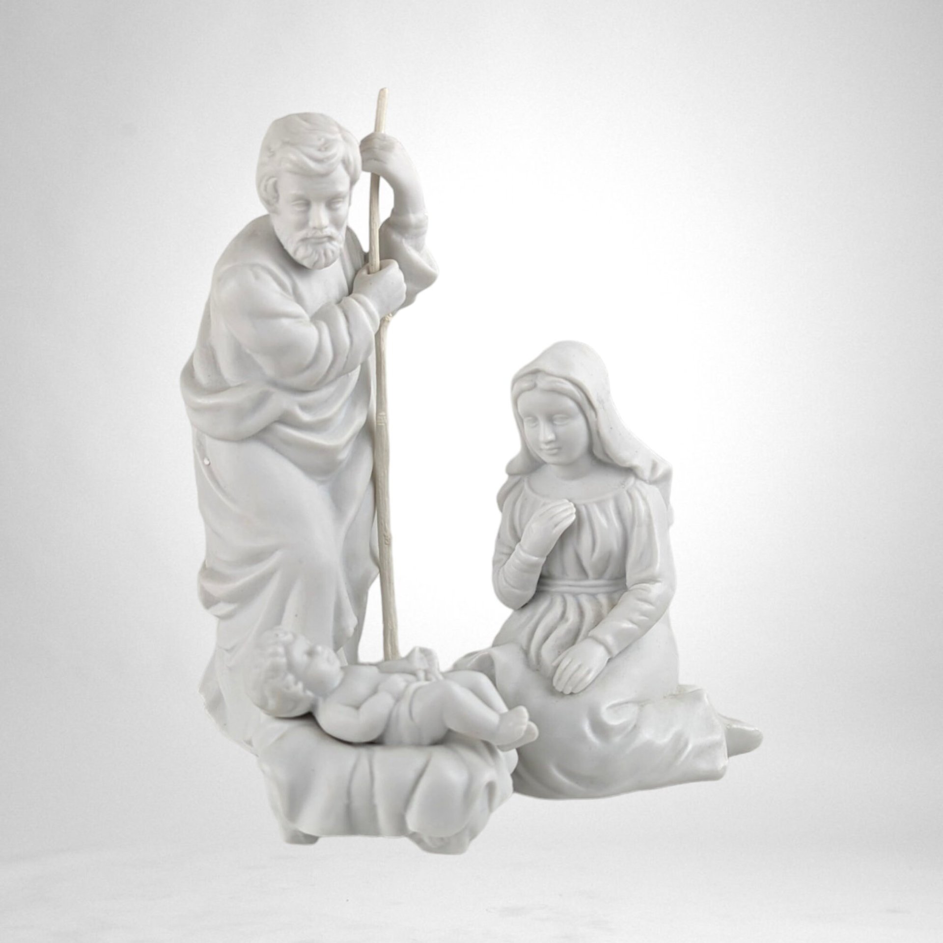 Vintage 1981 Avon Nativity Figures | Joseph, Mary and Baby Jesus | White Porcelain Nativity Set | Christmas Decor | Collectible Avon
