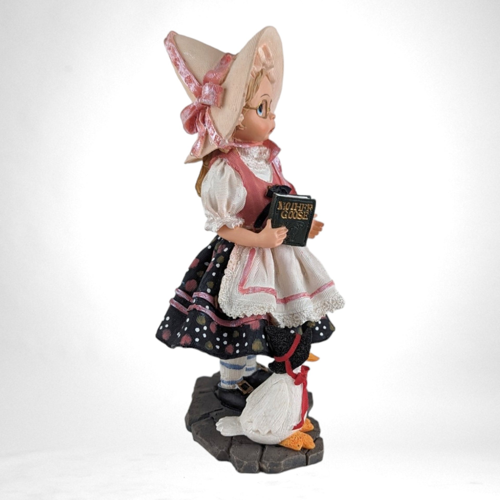 1999 Madame Alexander Mother Goose 6" Figurine