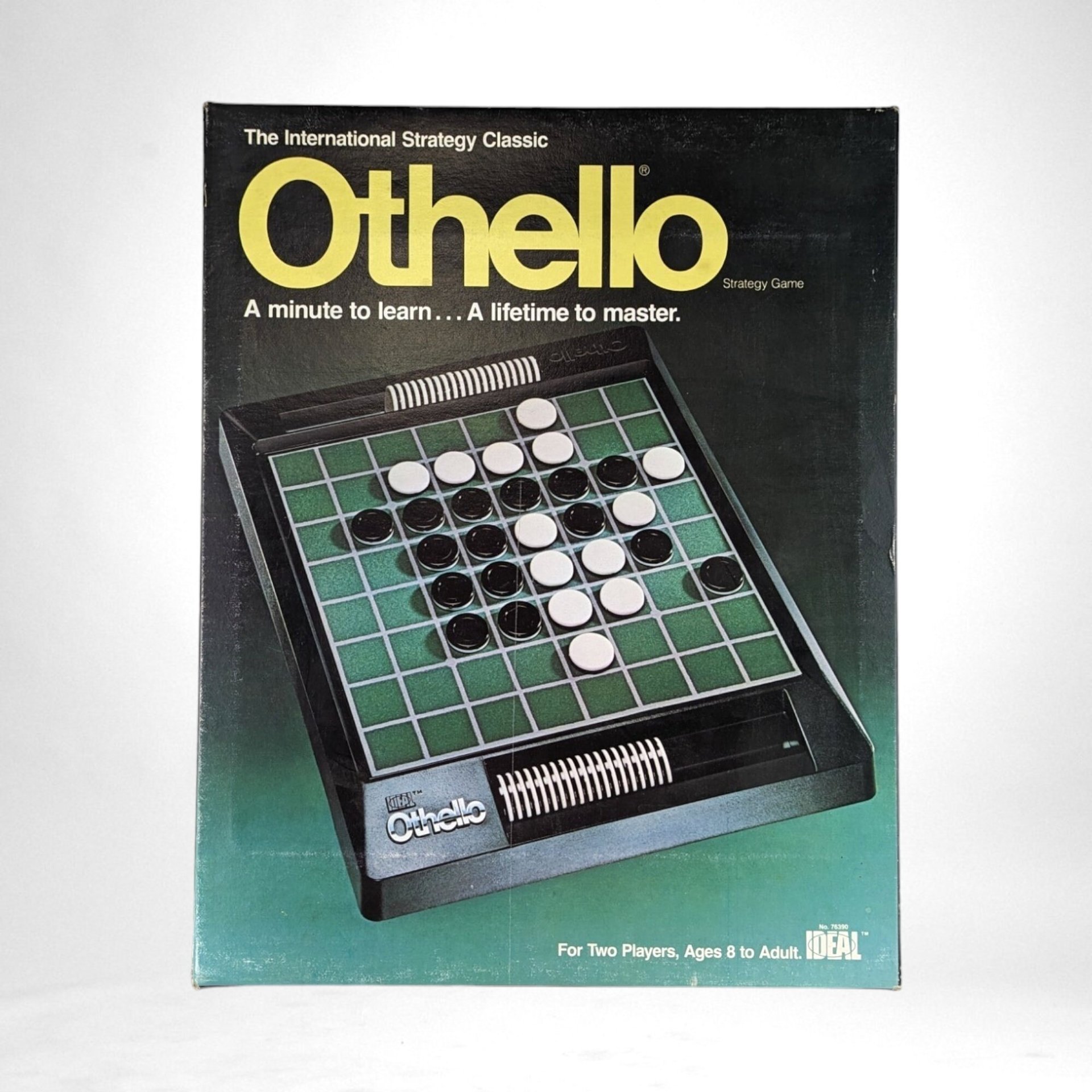 1984 Ideal Othello Game | Vintage Strategy Board Game | Classic Family Fun Collectible
