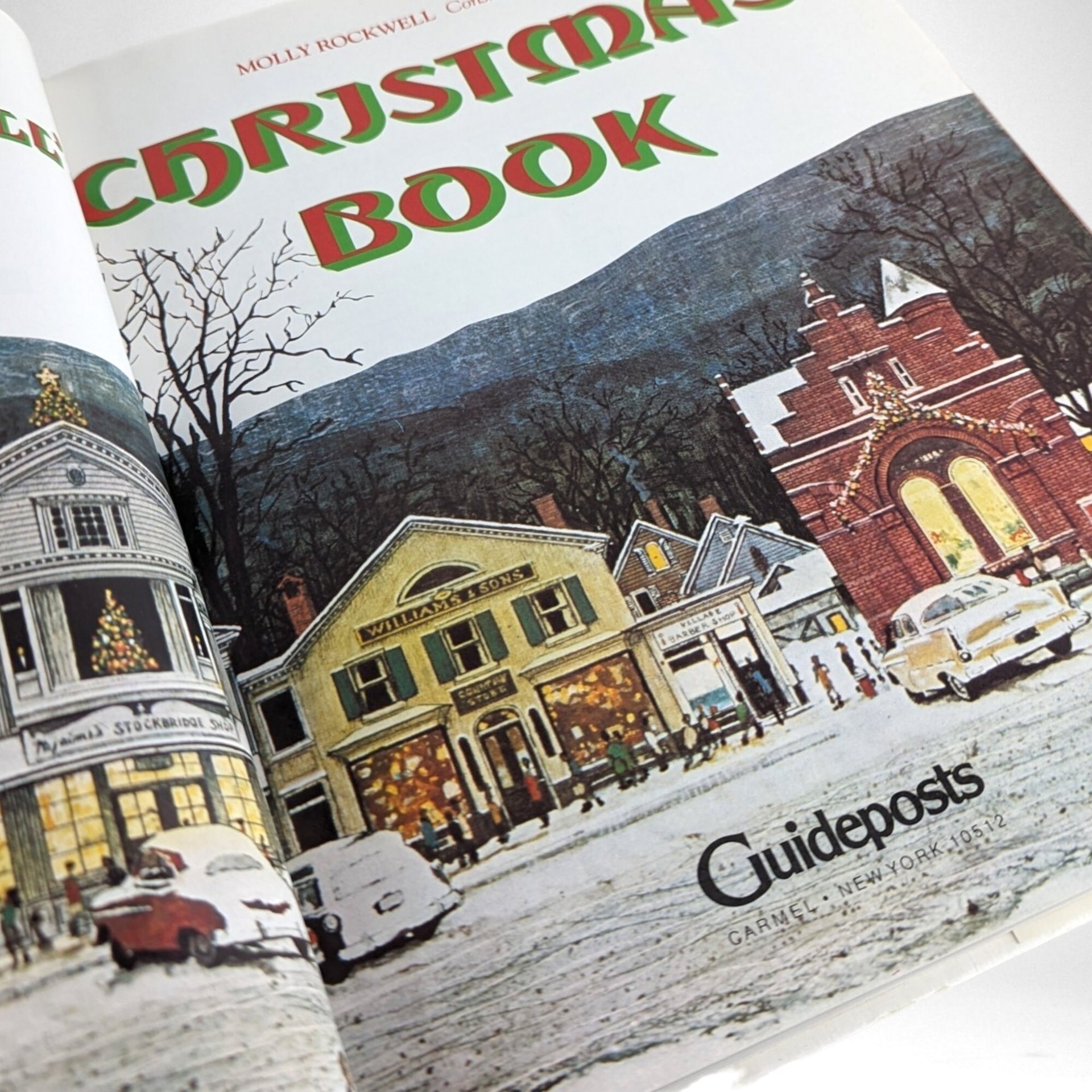 Vintage 1977 Norman Rockwell's Christmas Book | Hardcover | Perfect Gift for Art & Nostalgia Lovers