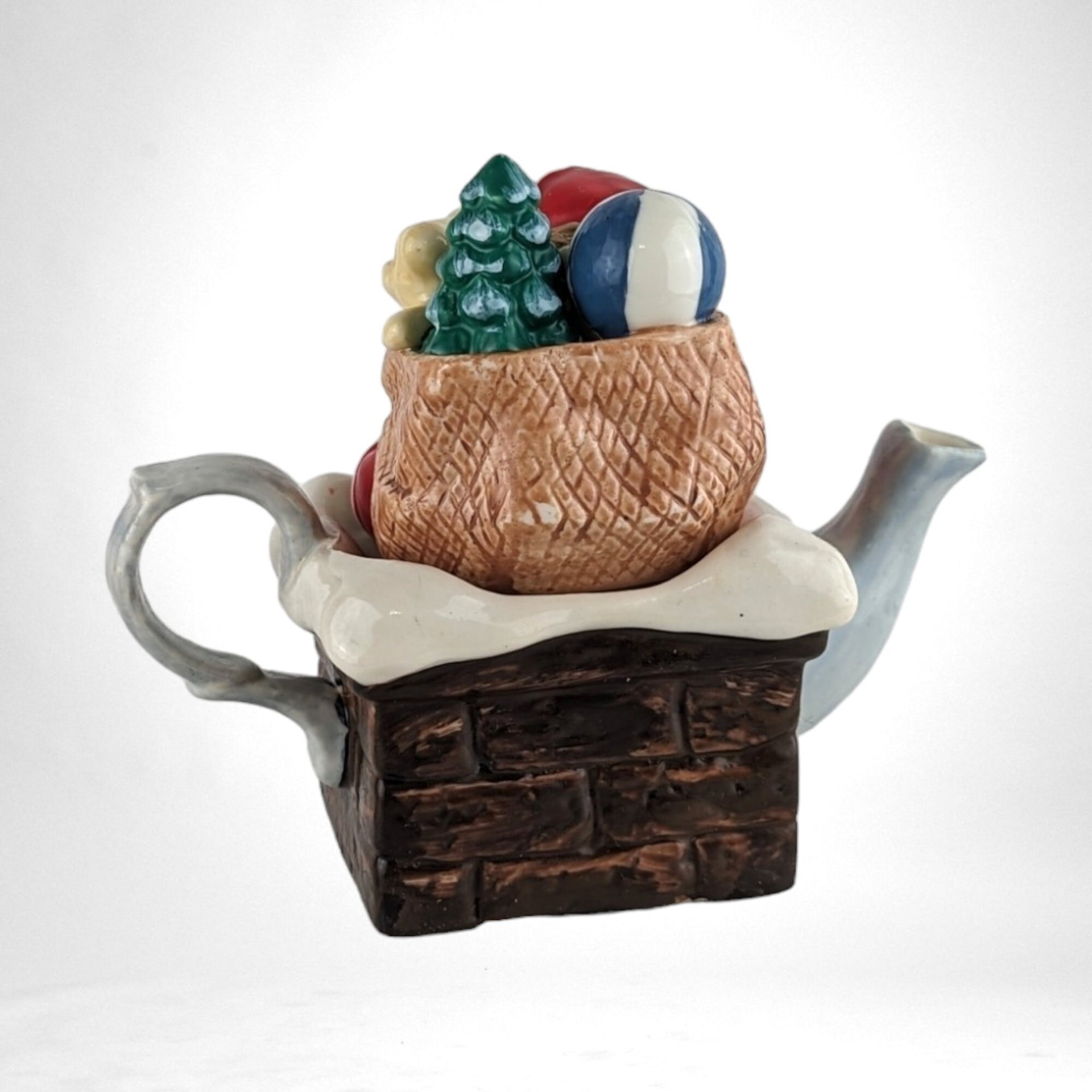 Vintage Cracker Barrel Santa on Rooftop Teapot - 4 1/2" - Christmas Decor - Very Good Condition