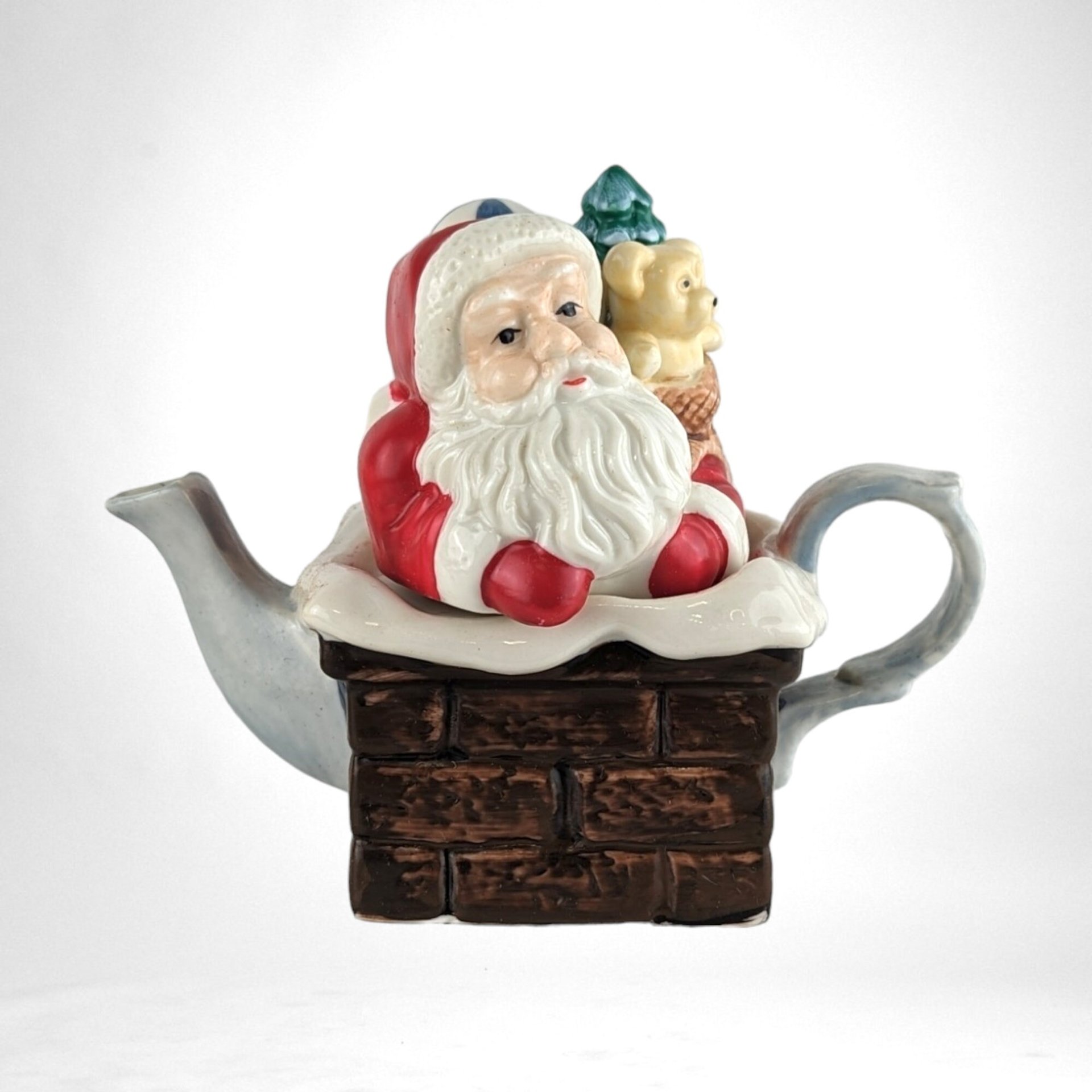 Vintage Cracker Barrel Santa on Rooftop Teapot - 4 1/2" - Christmas Decor - Very Good Condition