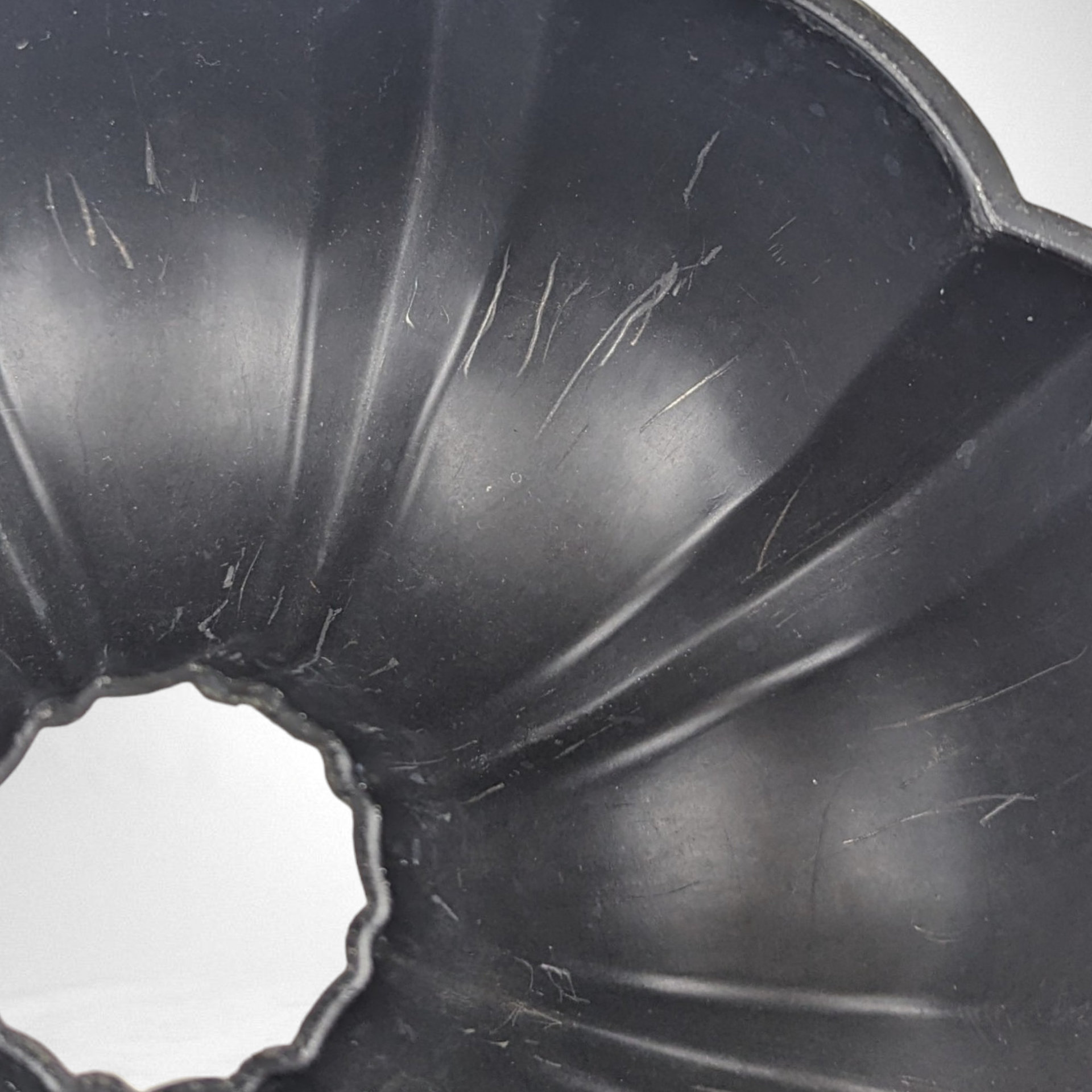 Vintage Avocado Green Northland Aluminum Bundt Pan | Retro Kitchenware | 10" Diameter | Perfect for Baking & Molding | Good Condition