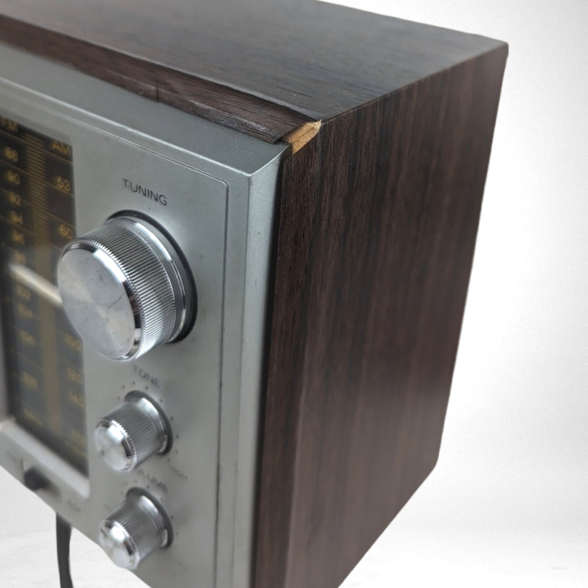 Vintage Radio Shack MTA-16 AM/FM Table Radio, Retro Radio, 1970s Radio, Woodgrain Radio, Collectible Electronics, Working Radio