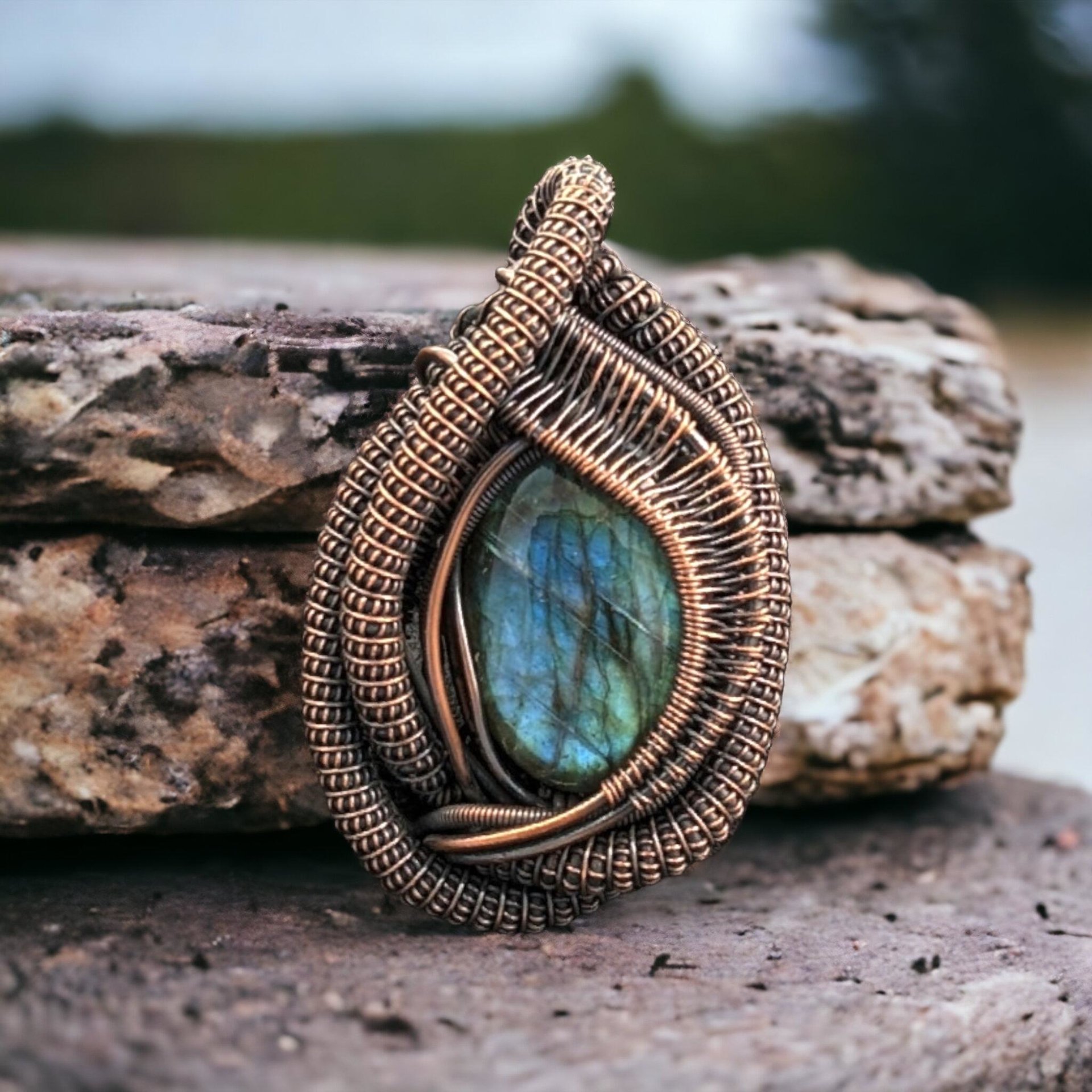 Handmade Labradorite Pendant, Copper Wire Wrapped Gemstone Jewelry, Unique Gift for Women, Oxidized Copper Pendant, Blue Green Labradorite