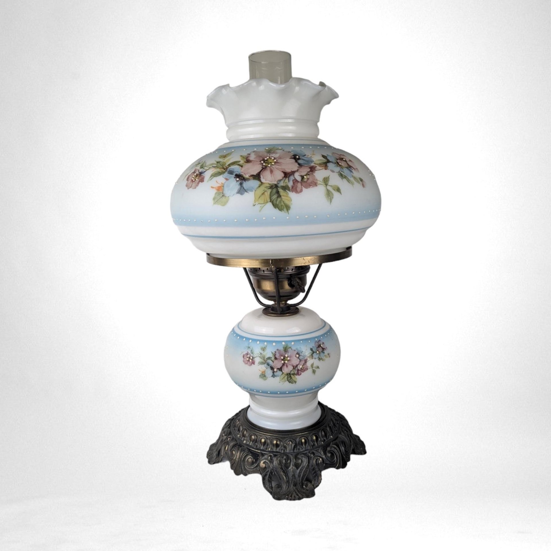 Vintage Accurate Casting Gone with the Wind Style Hurricane Lamp
